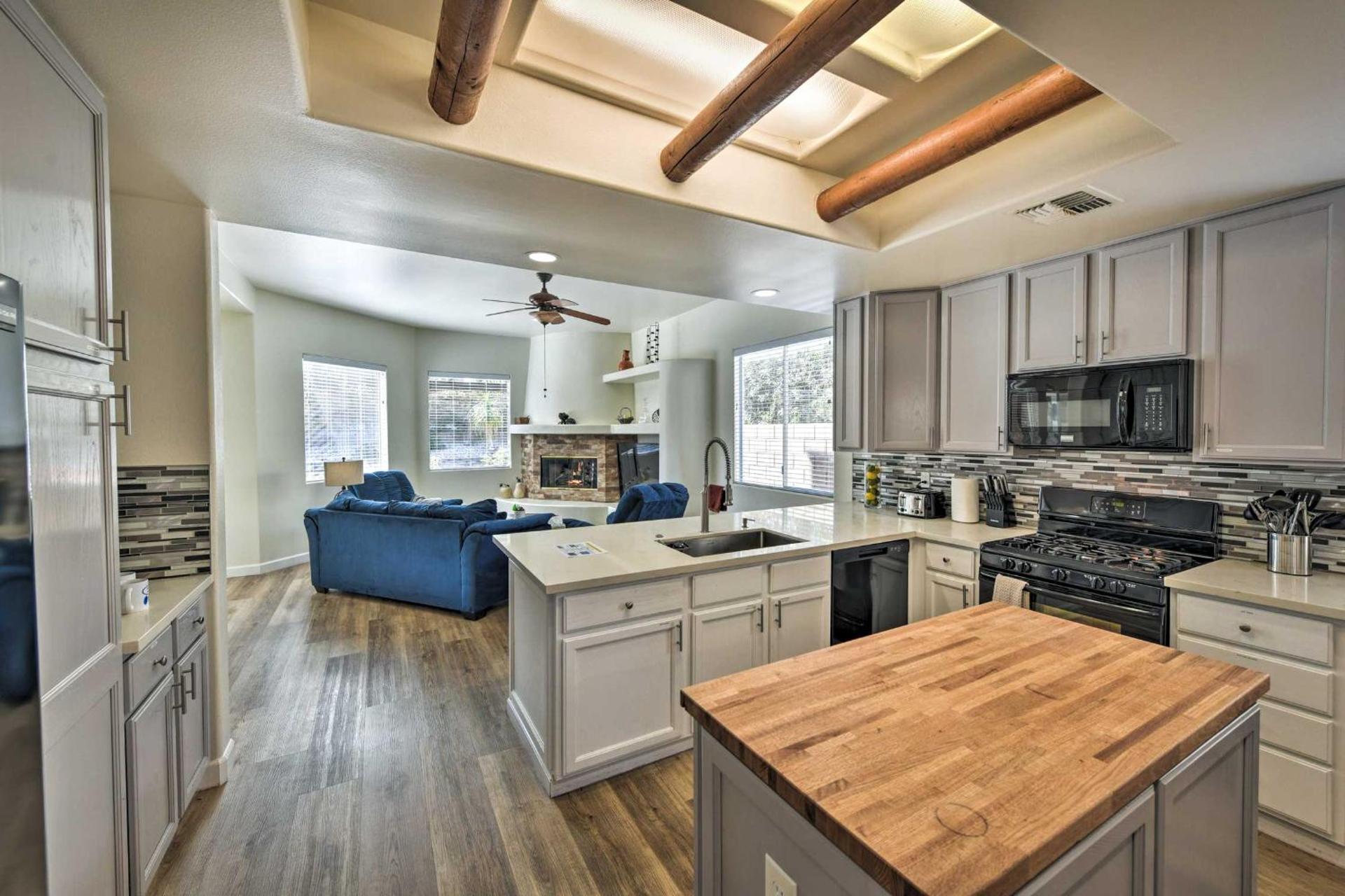 Bermuda Dunes Home with Private Pool, Patio and Grill! - Photo 23