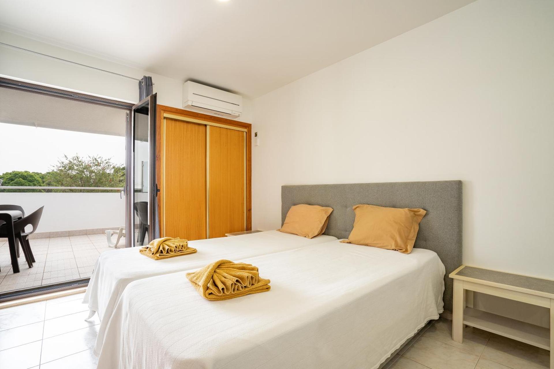 Apartamentos Vale de Carros by Umbral - Photo 17