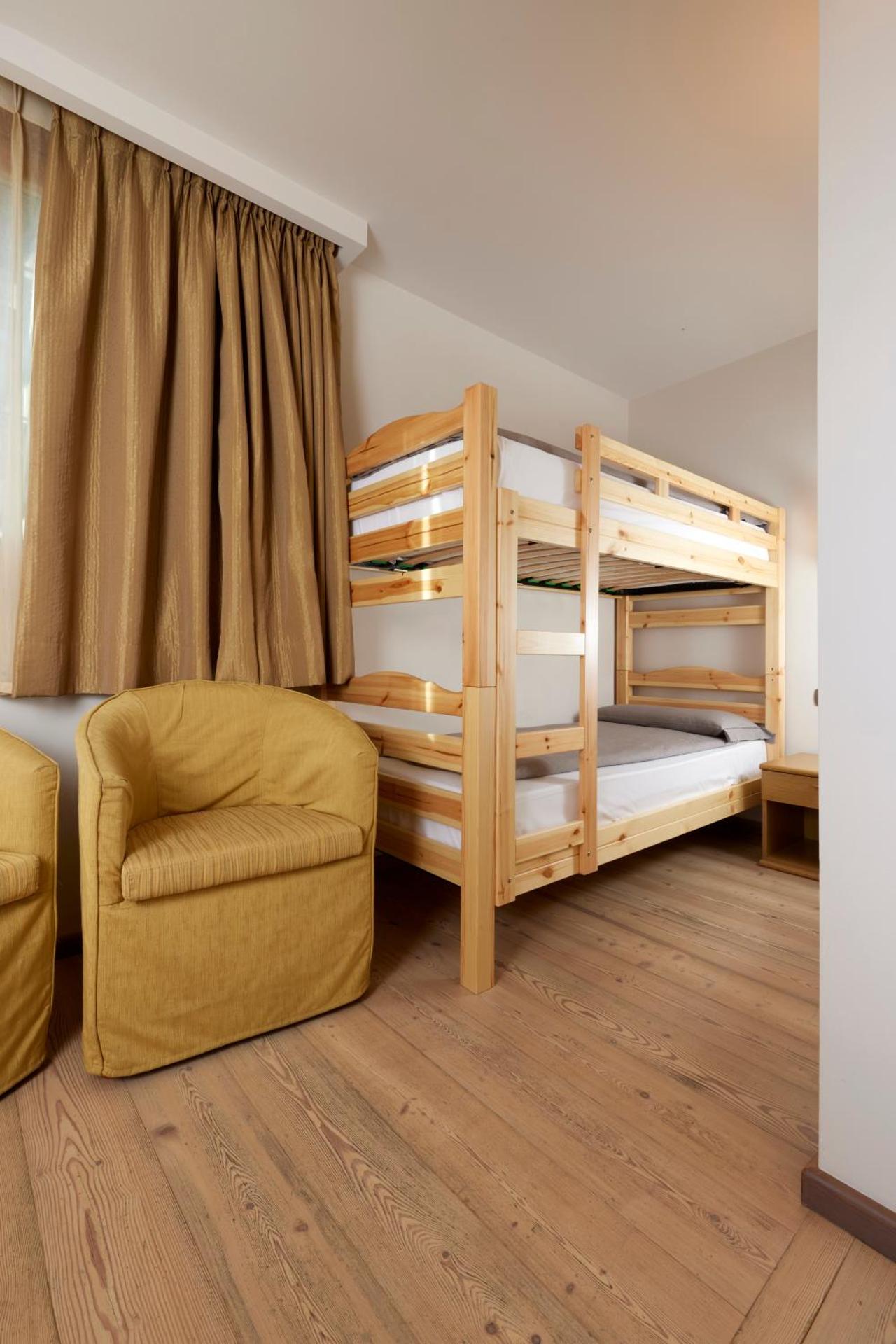 Hotel Rezia - Photo 11