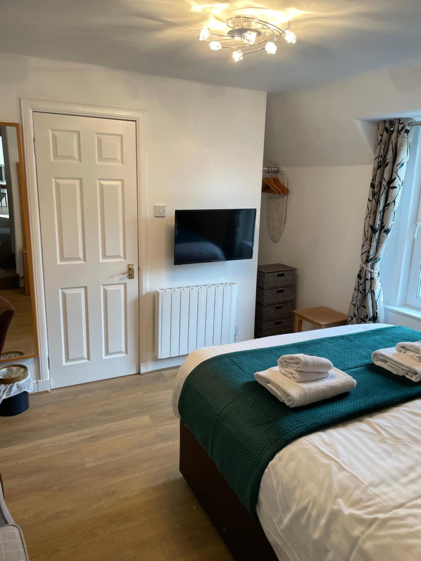 The Claymore Guest House - Photo 6