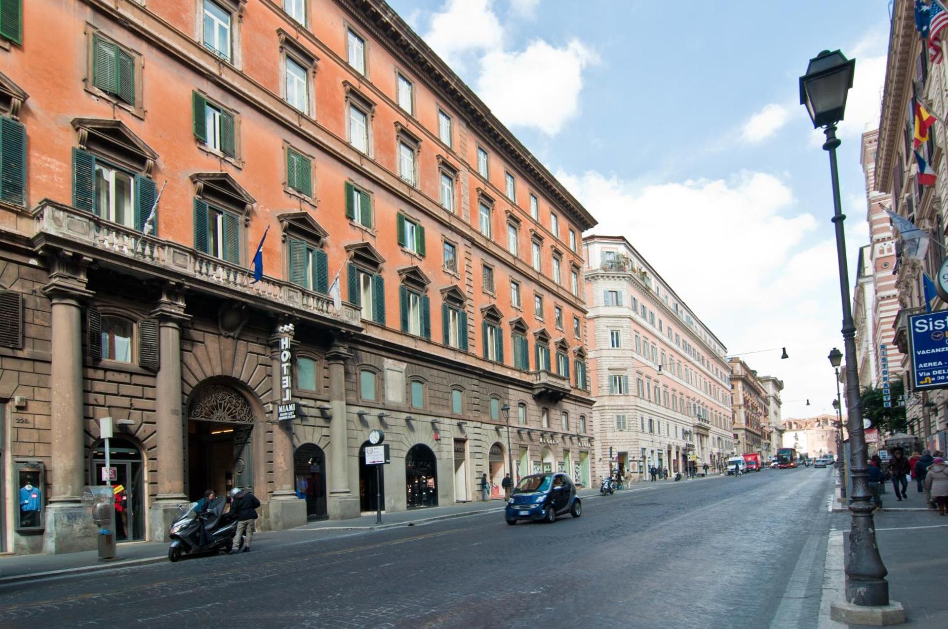 Hotel Regina Giovanna - Photo 20