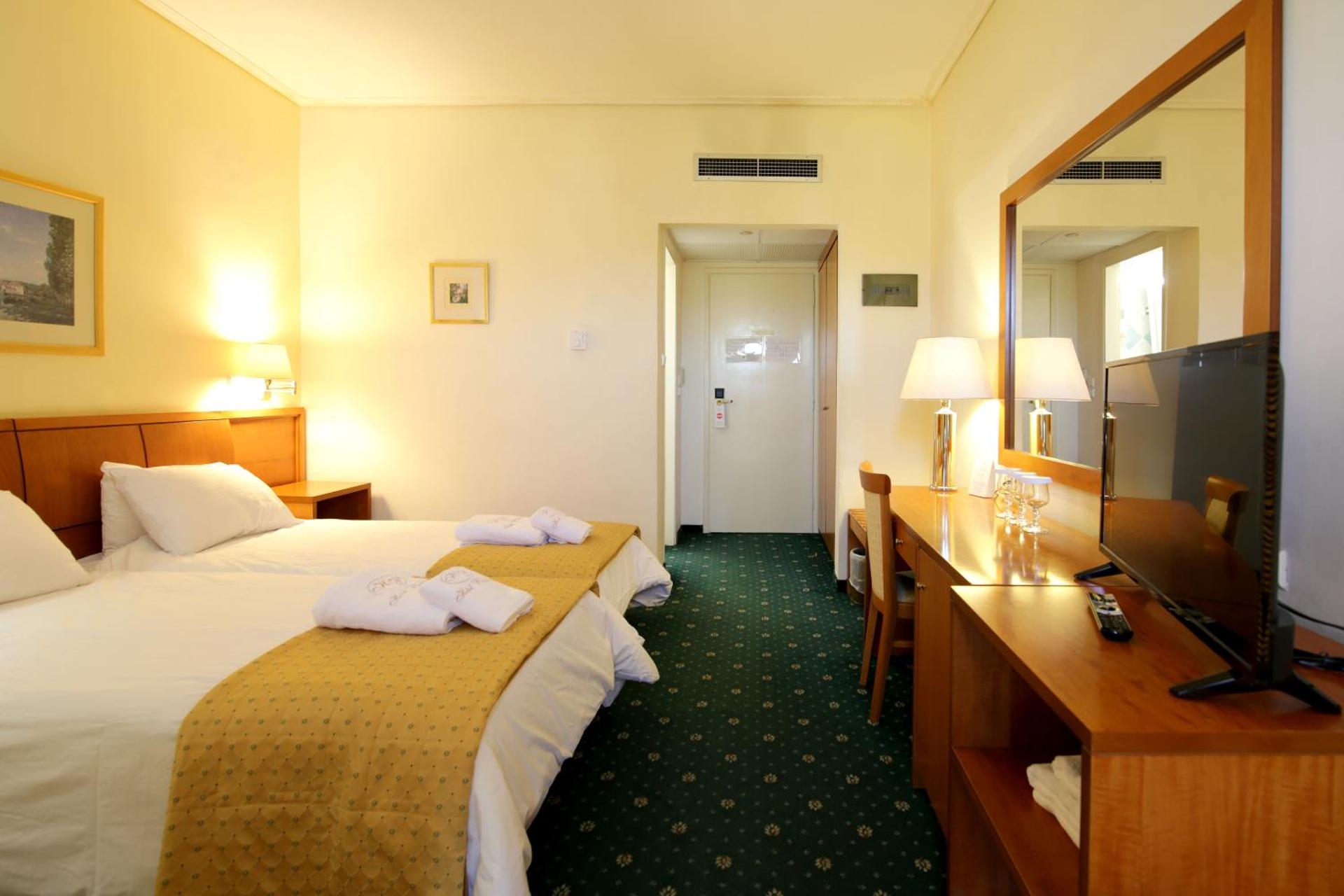 Hotel Philippos Livadeia - Photo 27