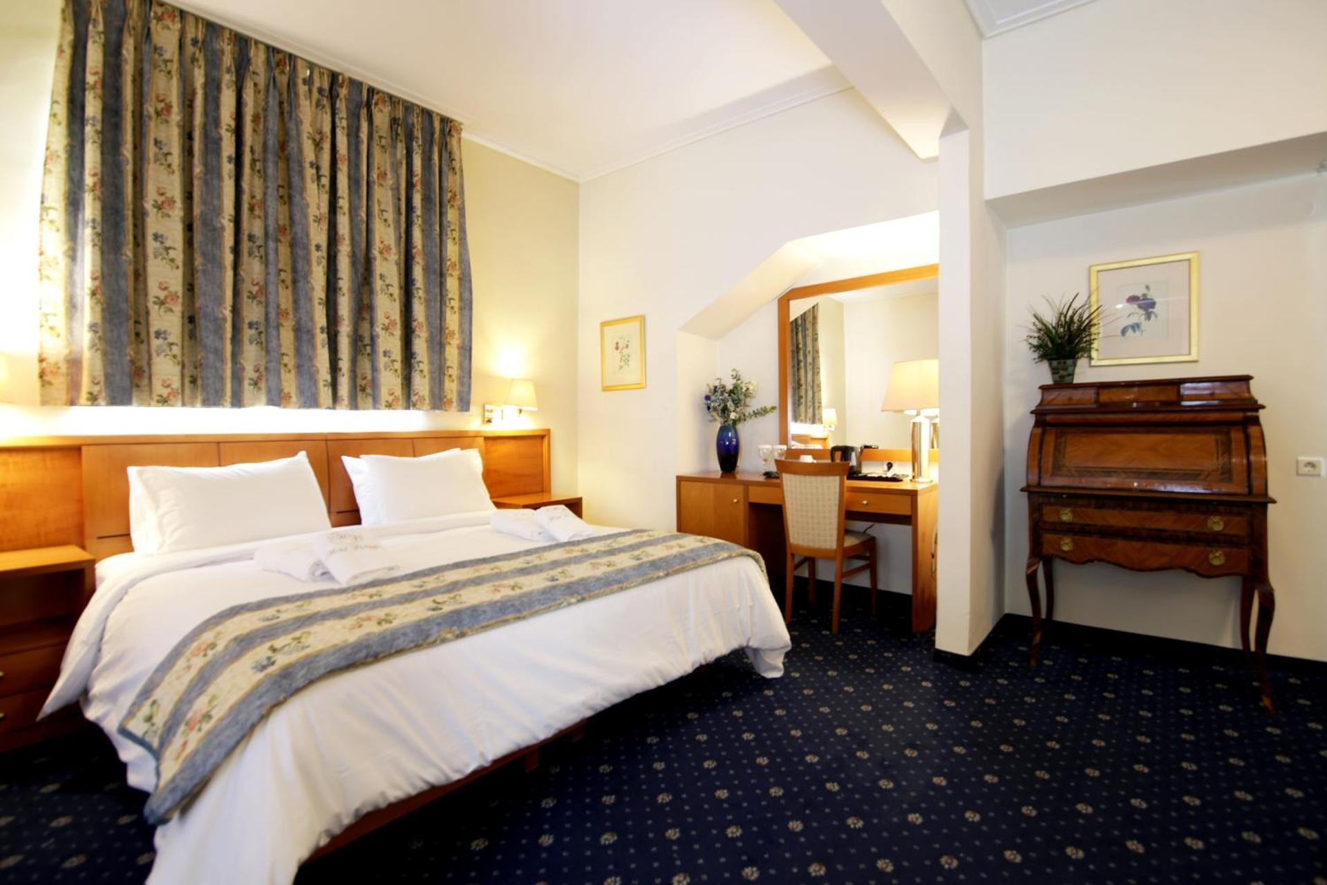 Hotel Philippos Livadeia - Photo 45