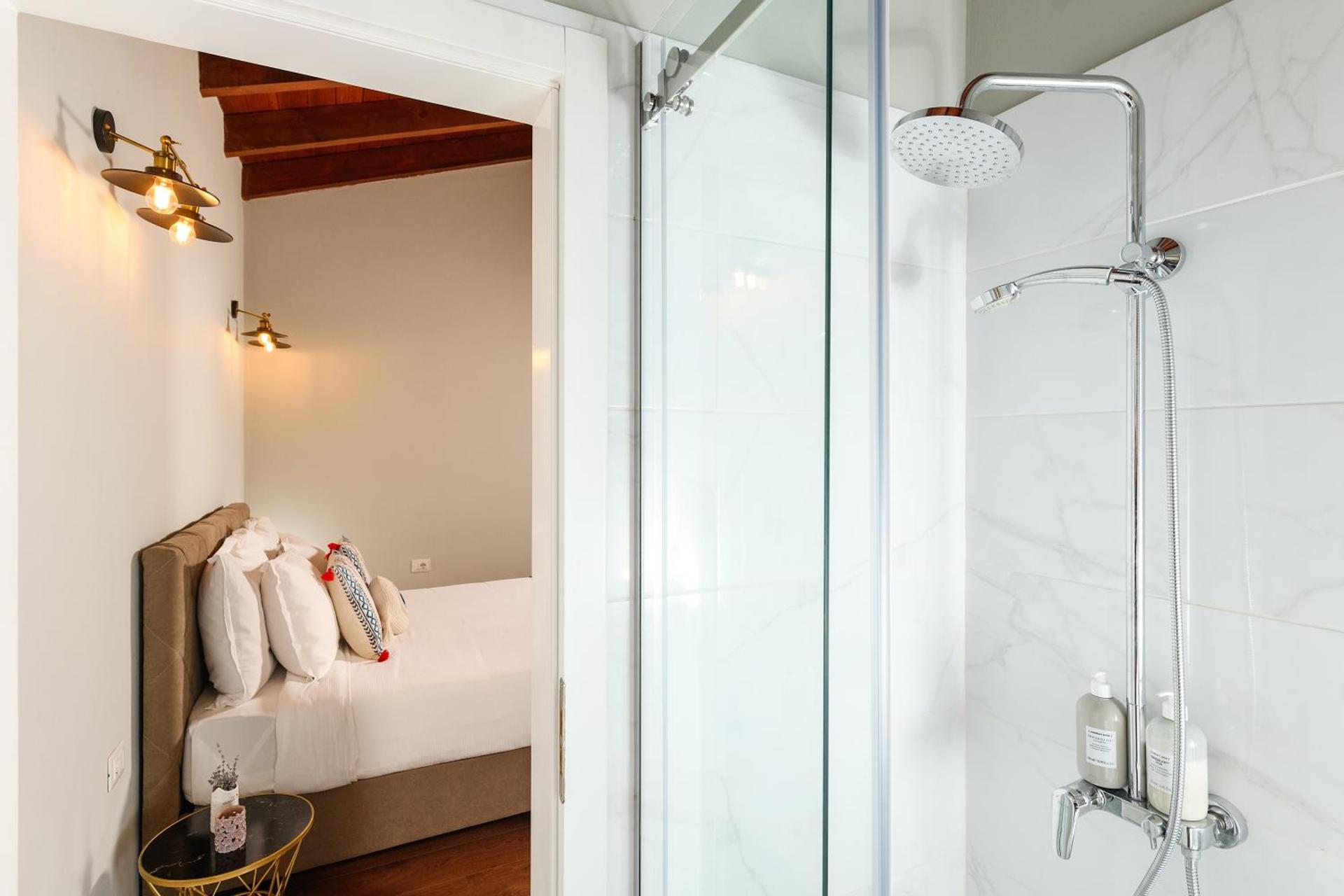 Blerina Farm House - Photo 34