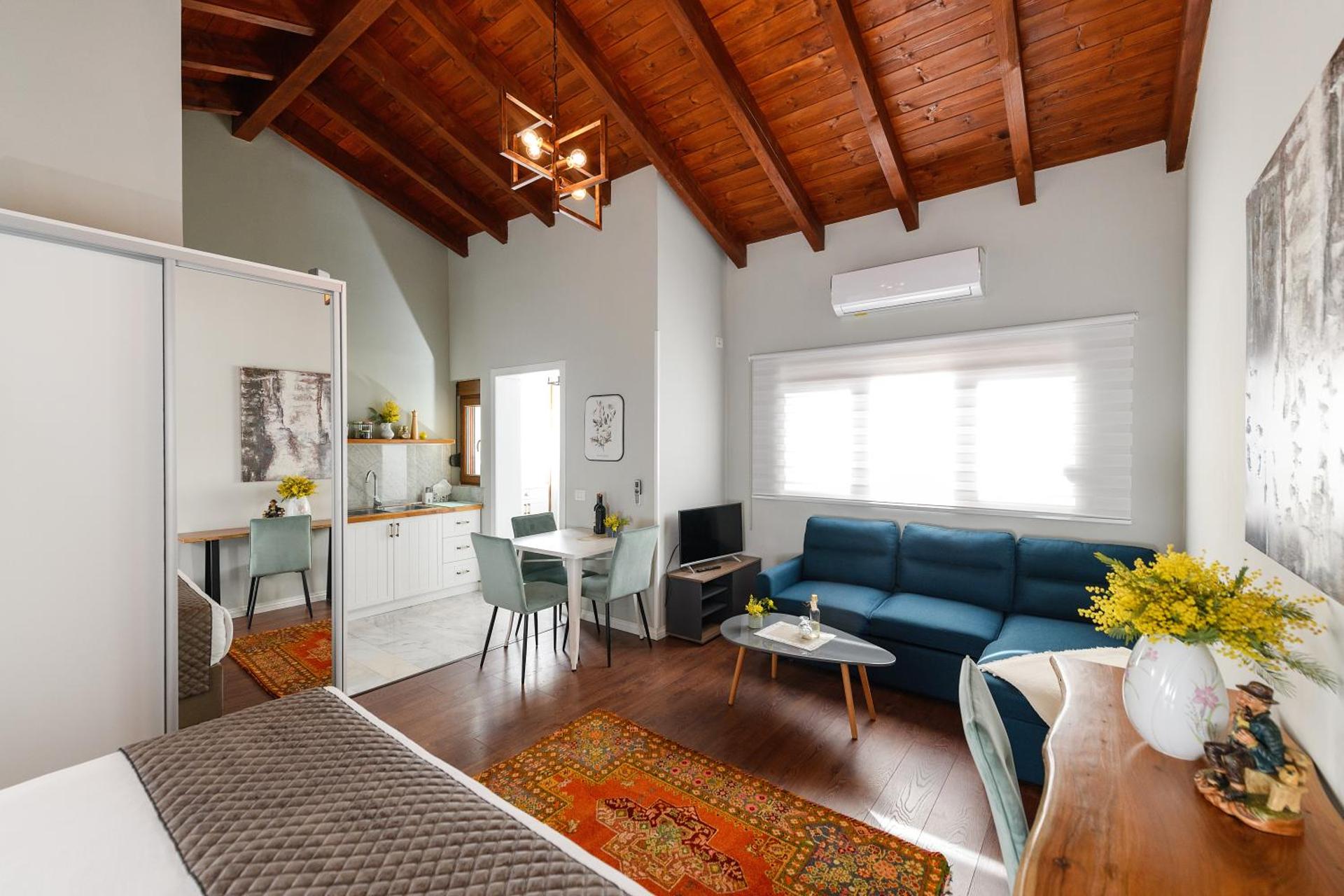 Blerina Farm House - Photo 49