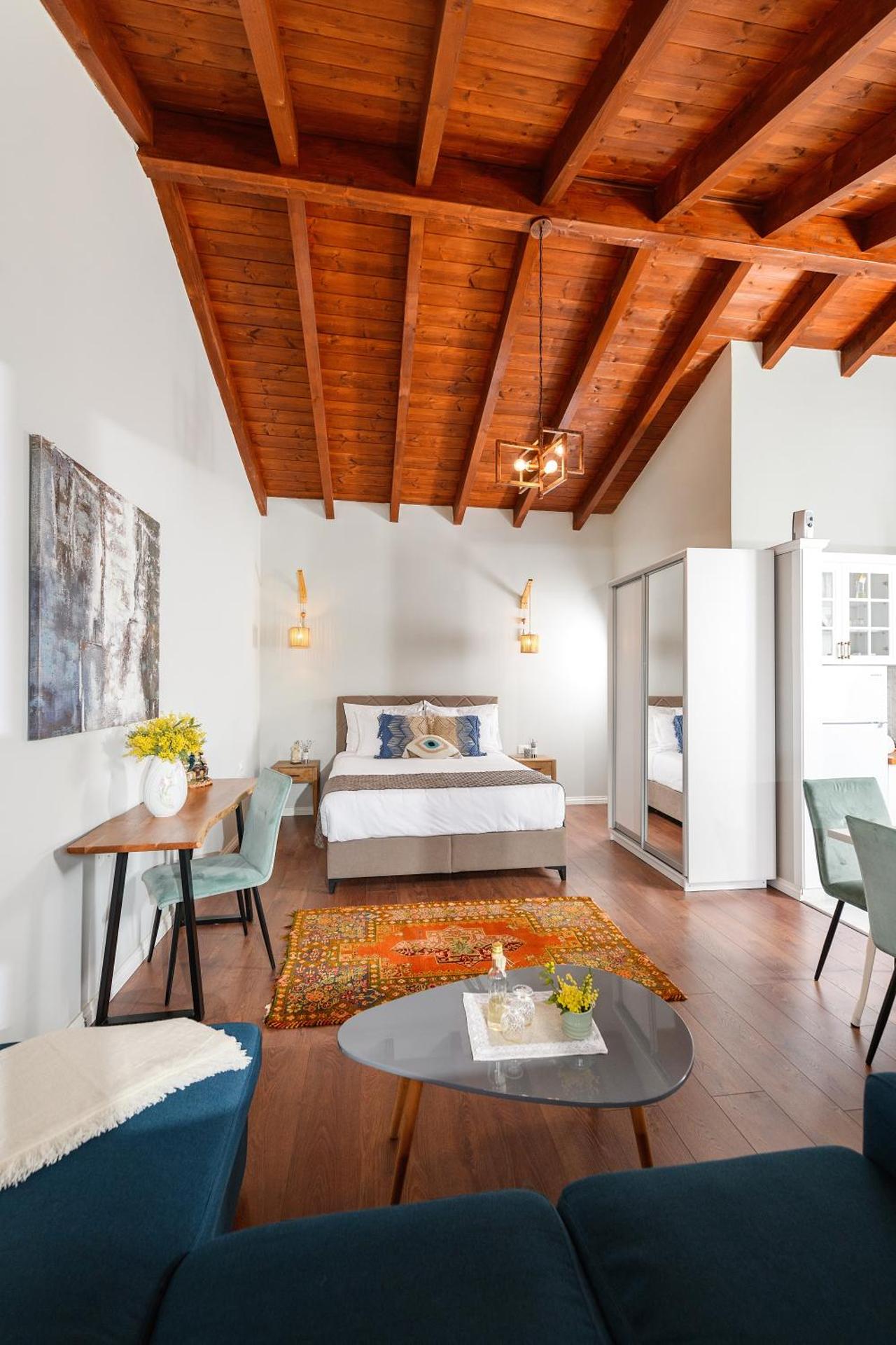 Blerina Farm House - Photo 58