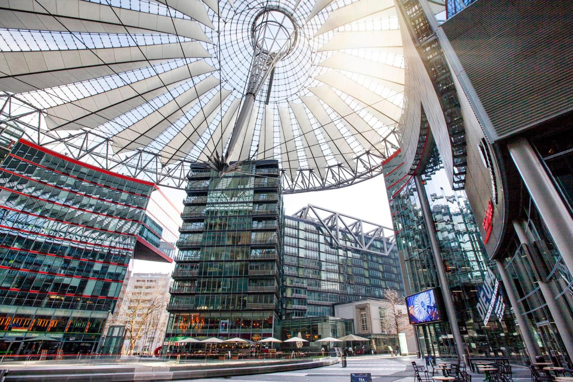 Holiday Inn Express Berlin City Centre by IHG - Photo 3