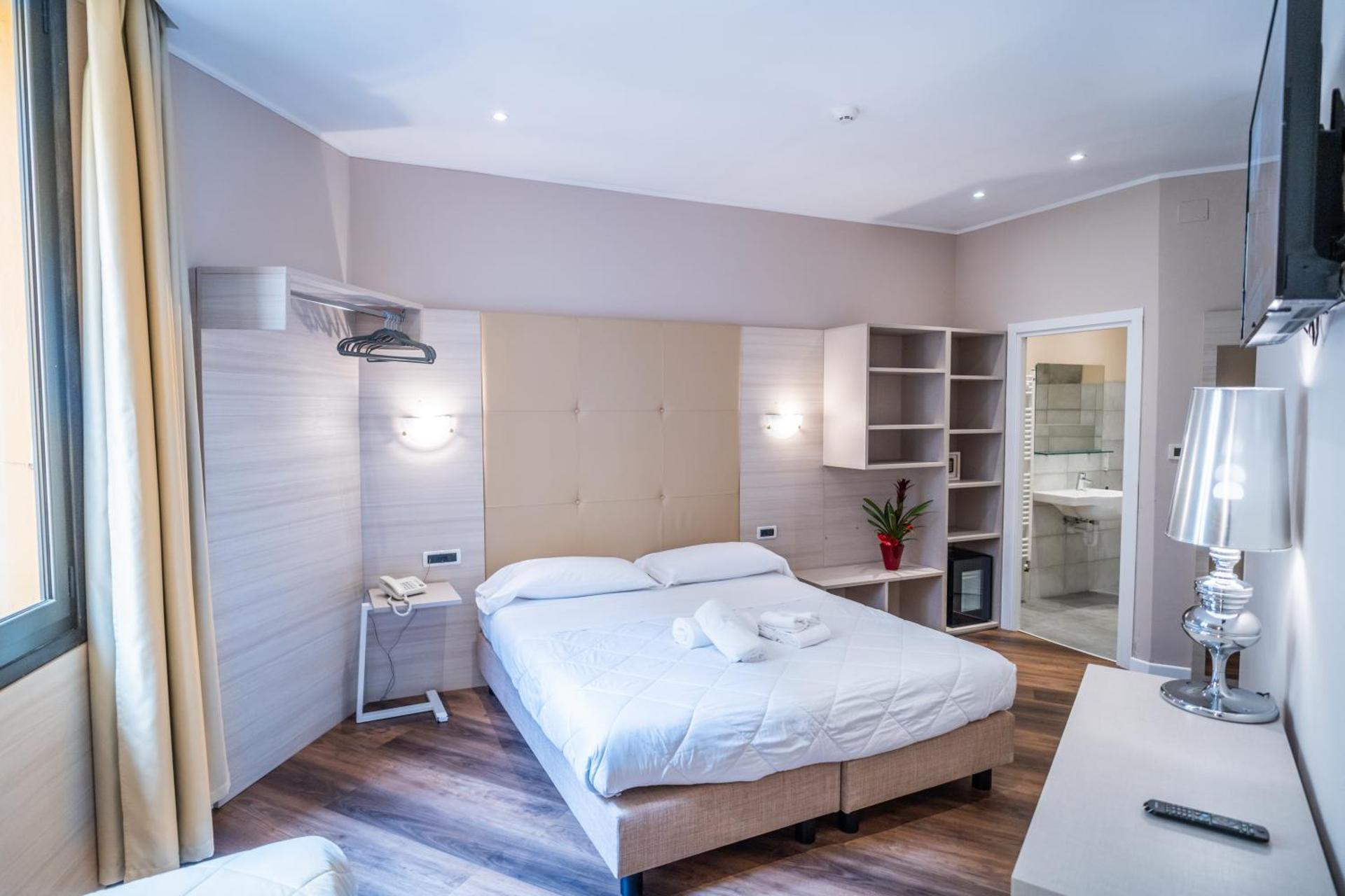 Hotel Globo Suite-Correnti hotels - Photo 33