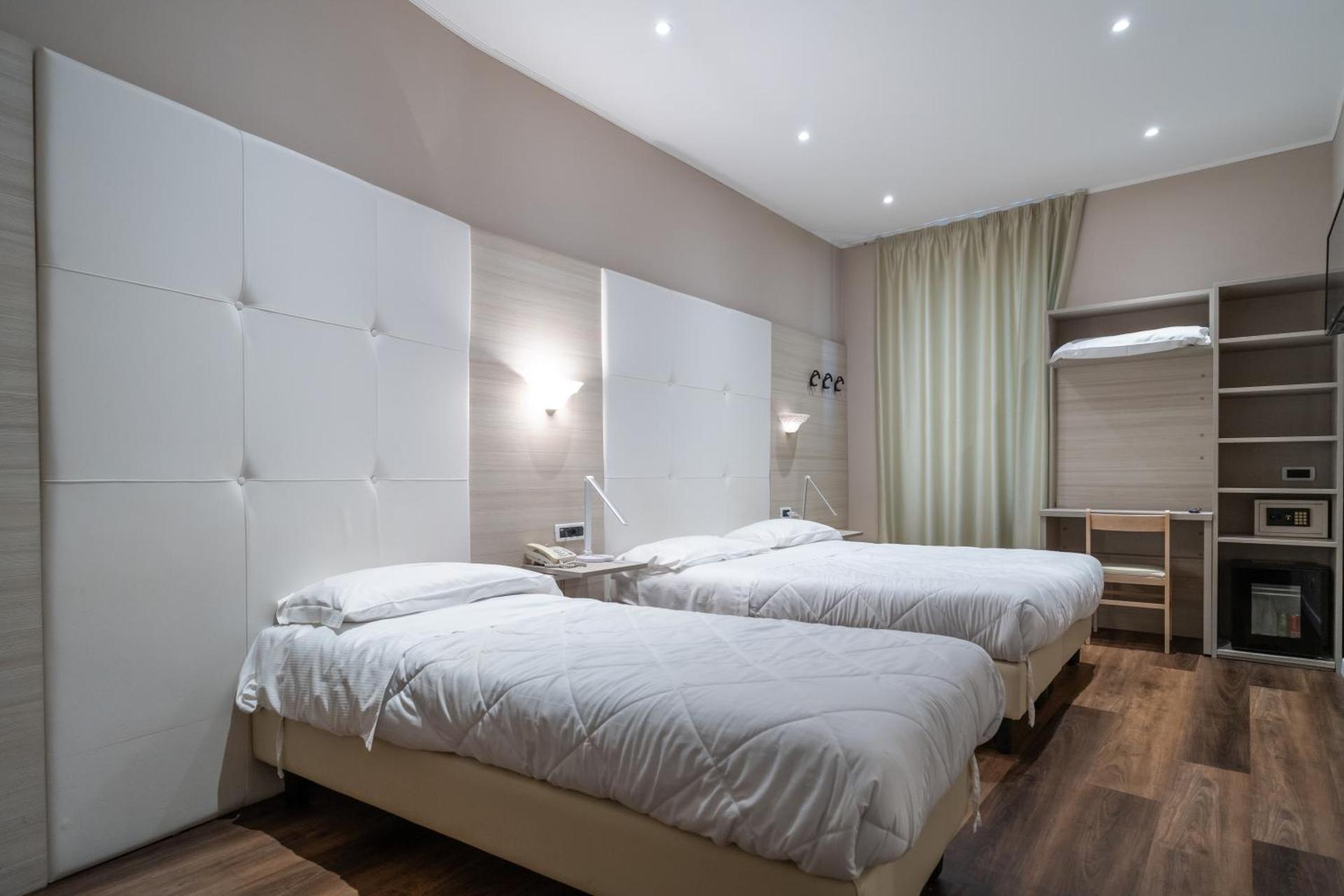 Hotel Globo Suite-Correnti hotels - Photo 36