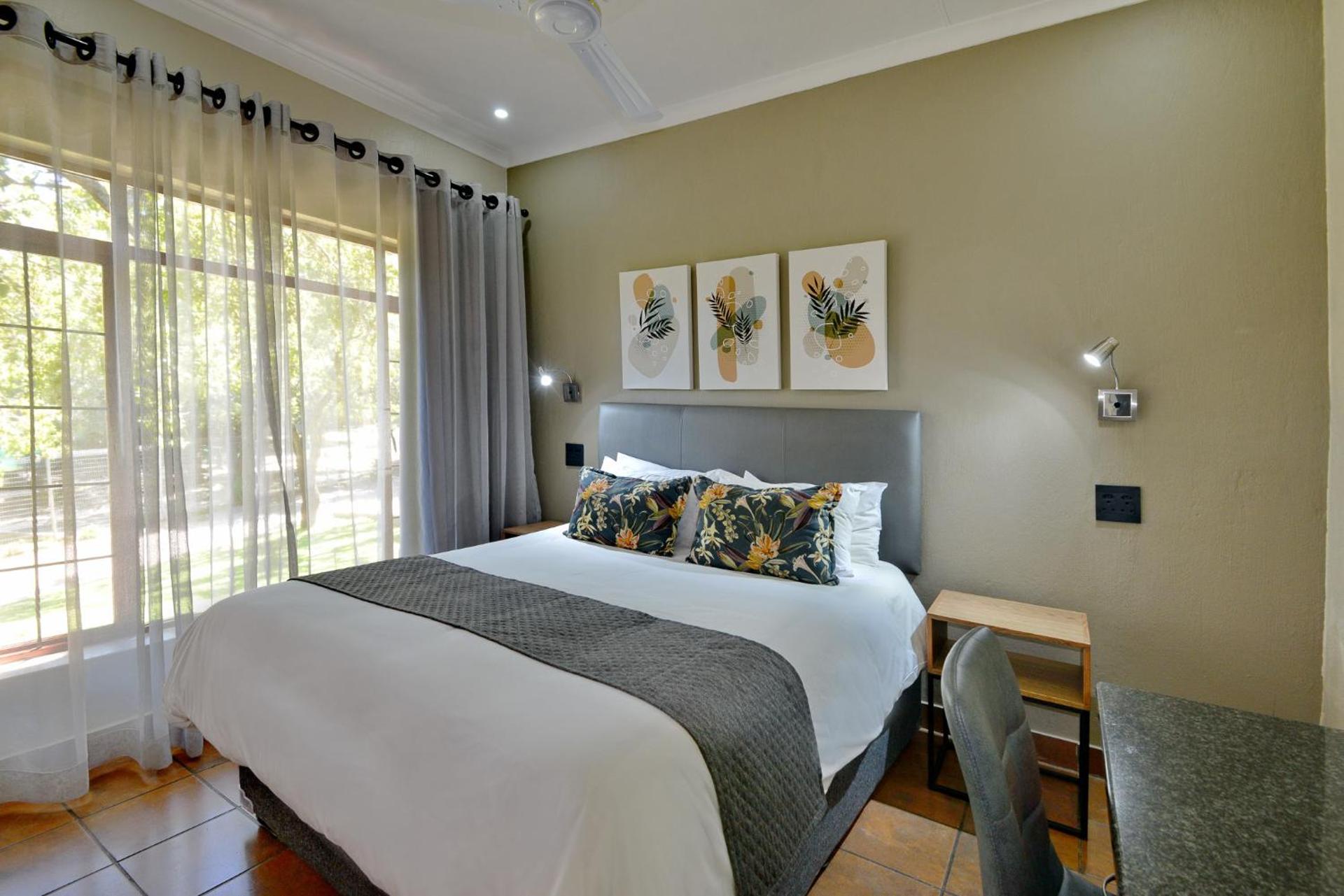 Seasons Golf, Leisure, Spa - Photo 25