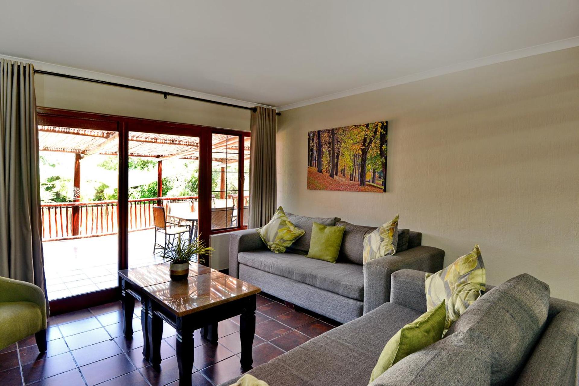 Seasons Golf, Leisure, Spa - Photo 9