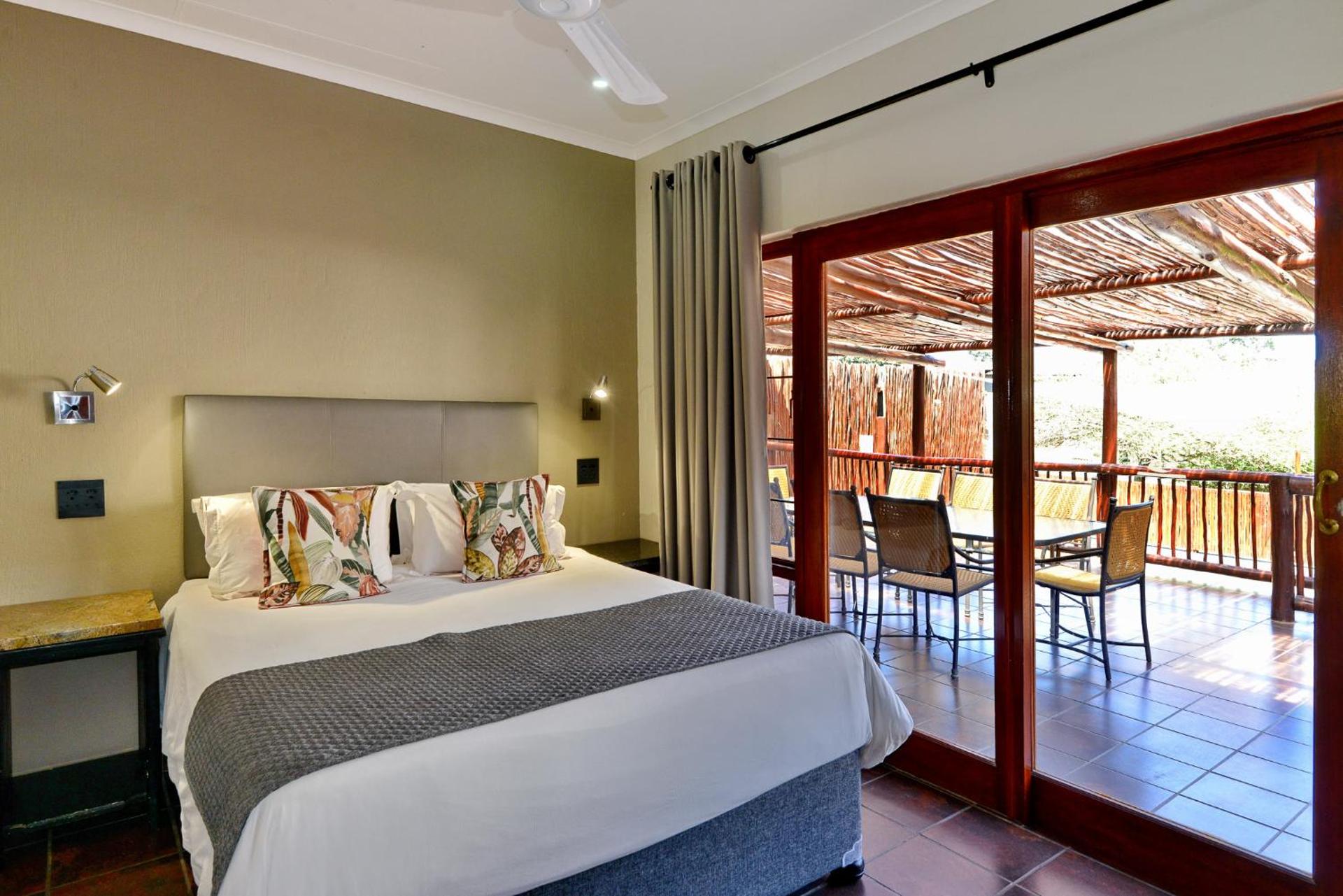 Seasons Golf, Leisure, Spa - Photo 14