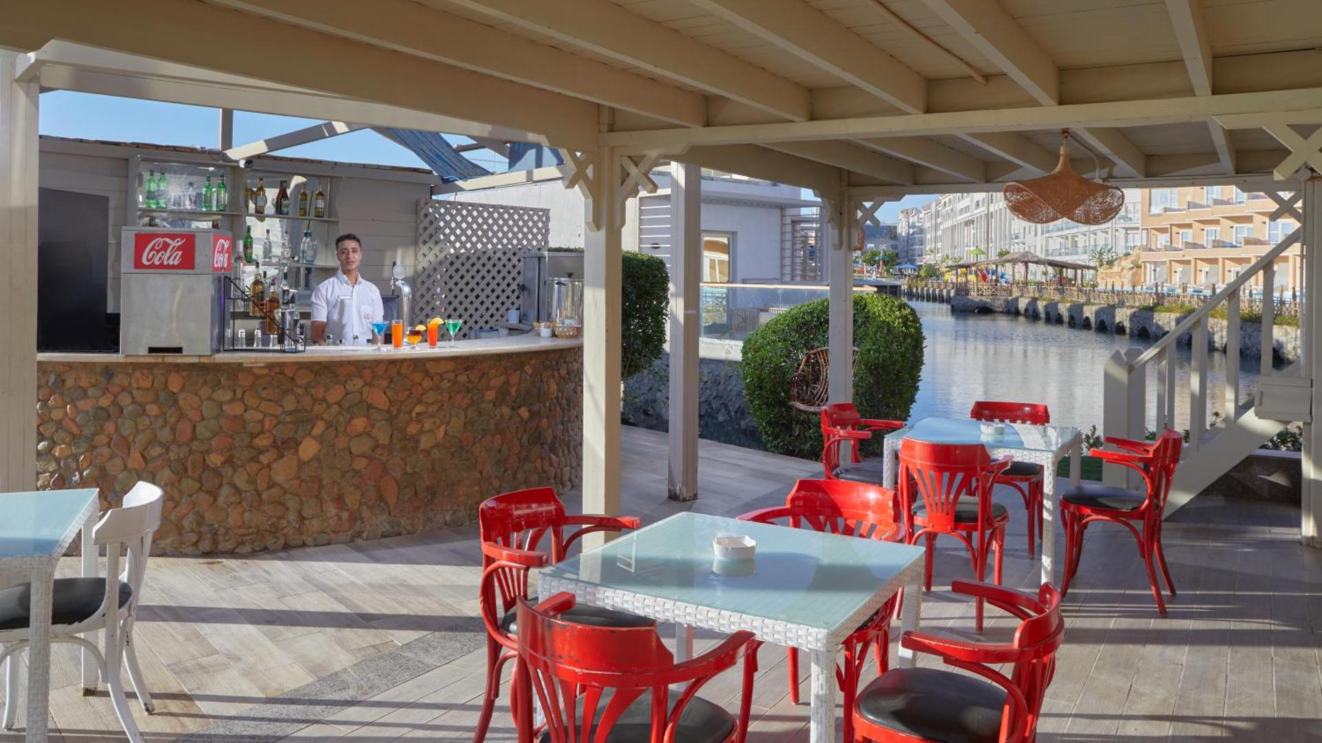 Bellagio Beach Resort & Spa - Photo 28