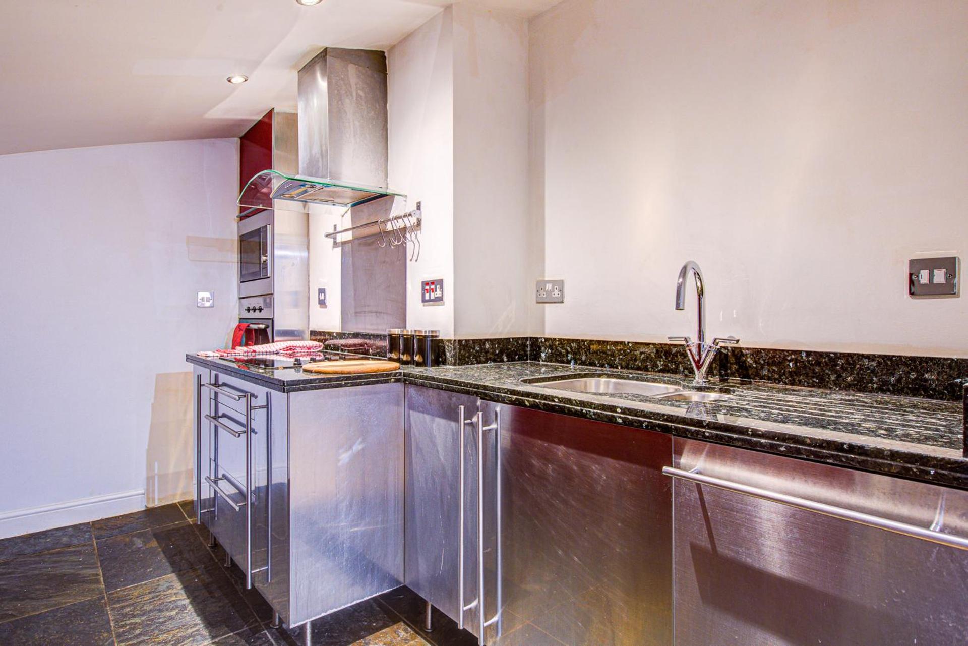 Statera Apartments - Thames View - Photo 18
