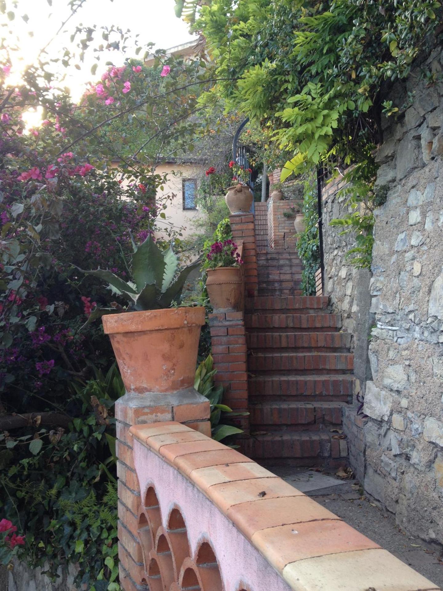 Villa Greta Hotel Rooms & Suites - Photo 115