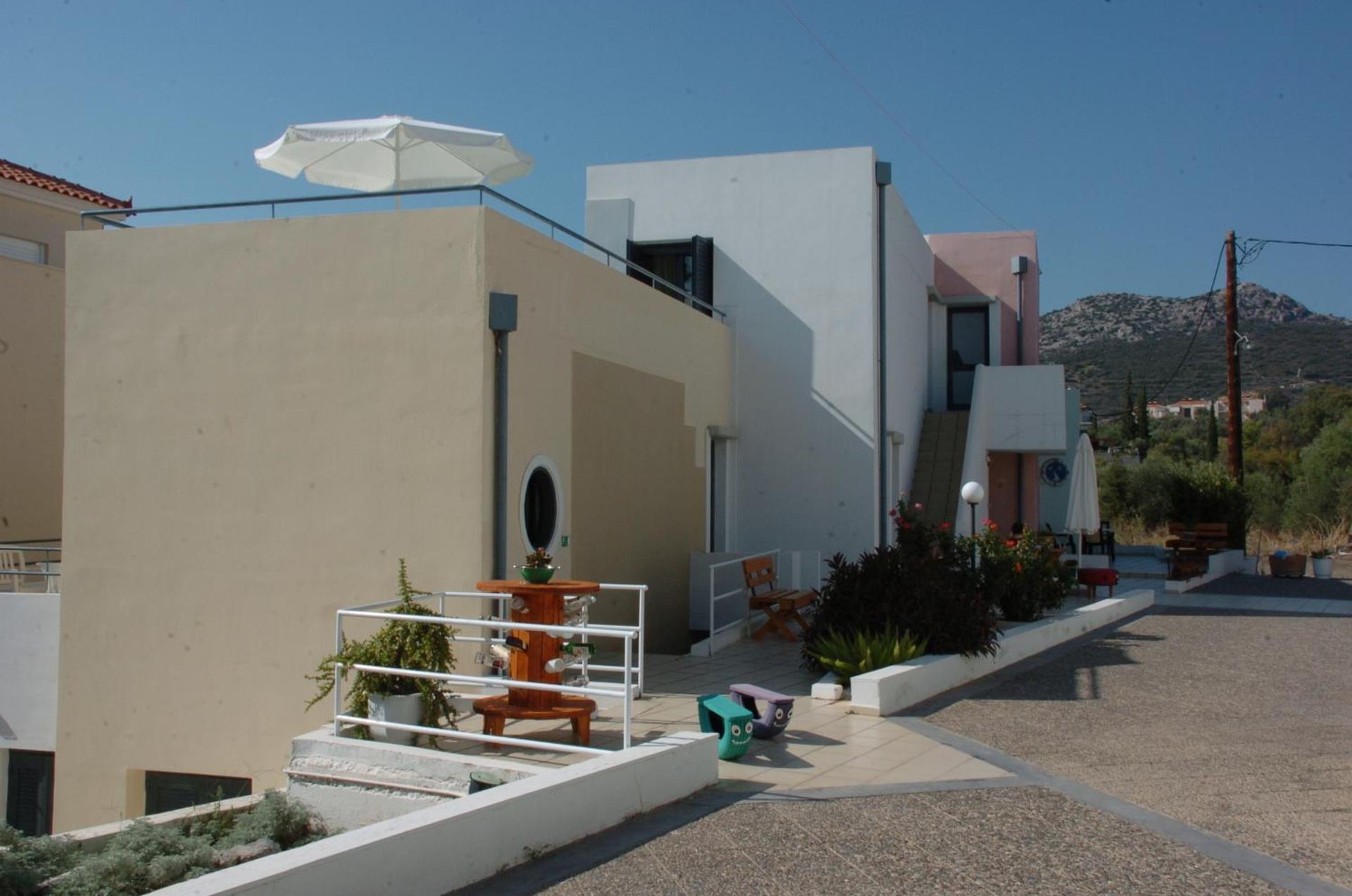 Blue Sky Hotel Apartments - Photo 11