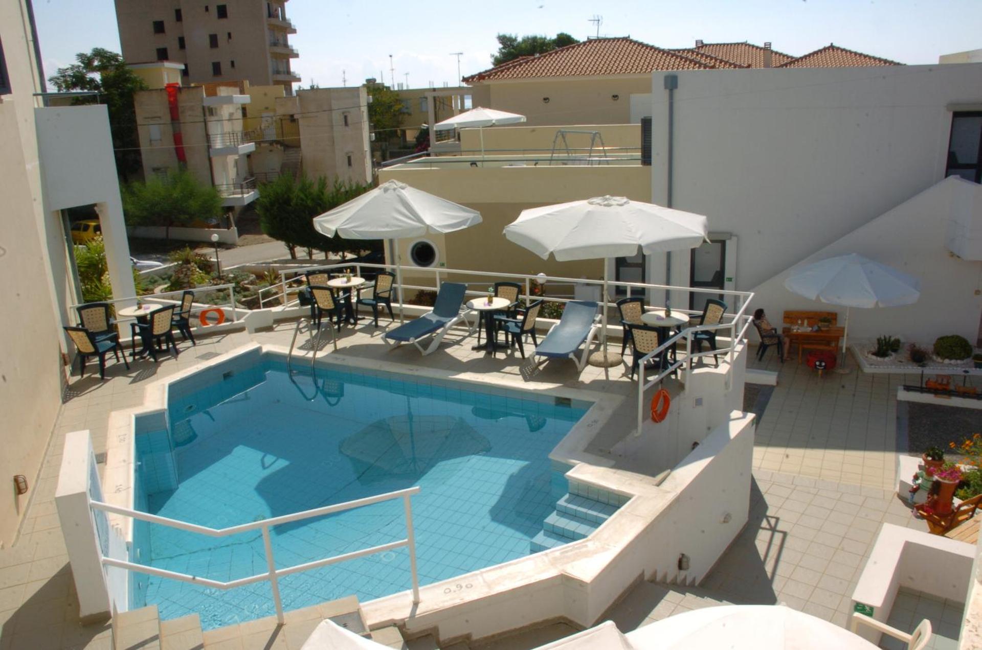Blue Sky Hotel Apartments - Photo 19
