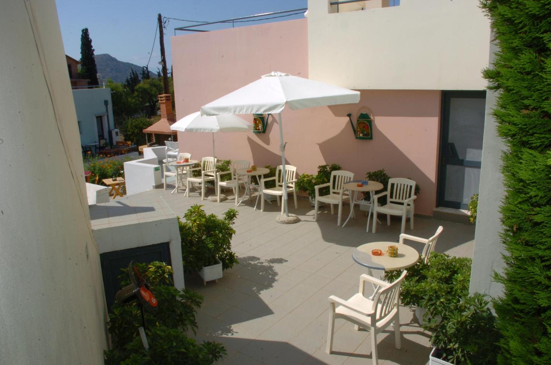 Blue Sky Hotel Apartments - Photo 18