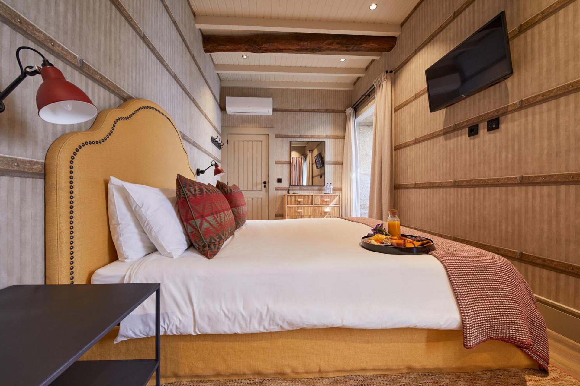 THE PINTA Boutique - Photo 52