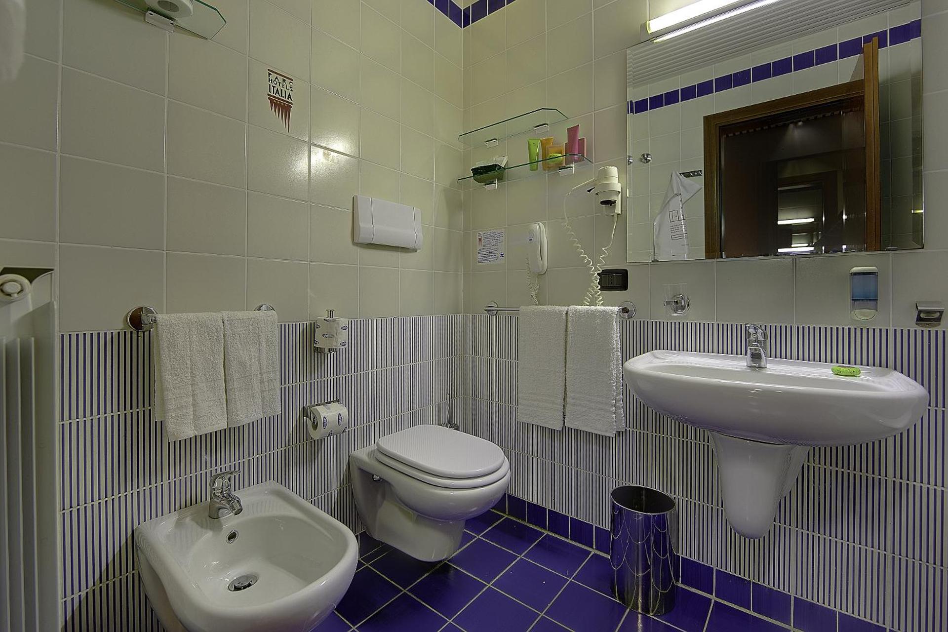 Hotel Caesar Palace - Photo 30