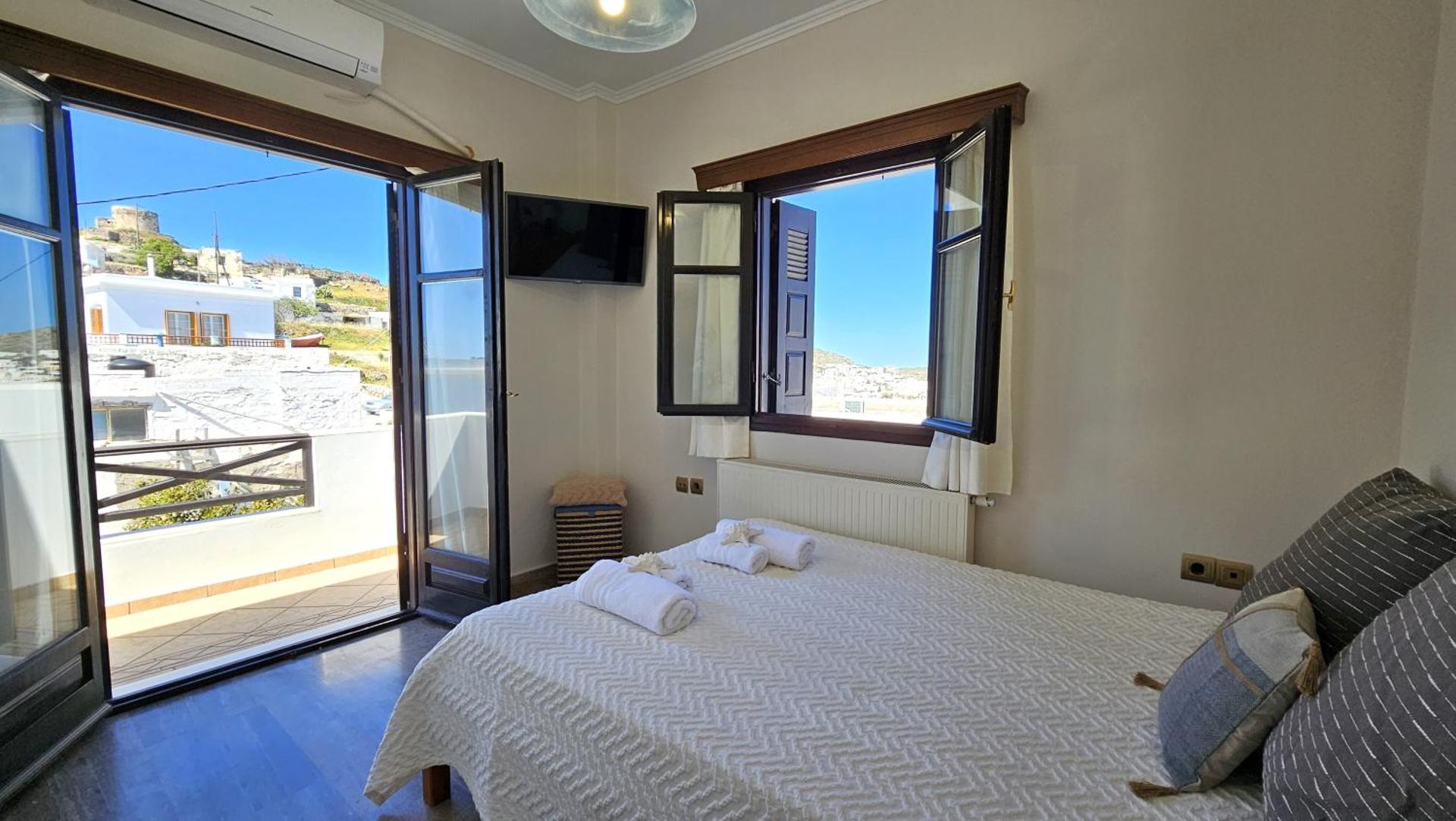 Geo Houses Milos - Photo 7