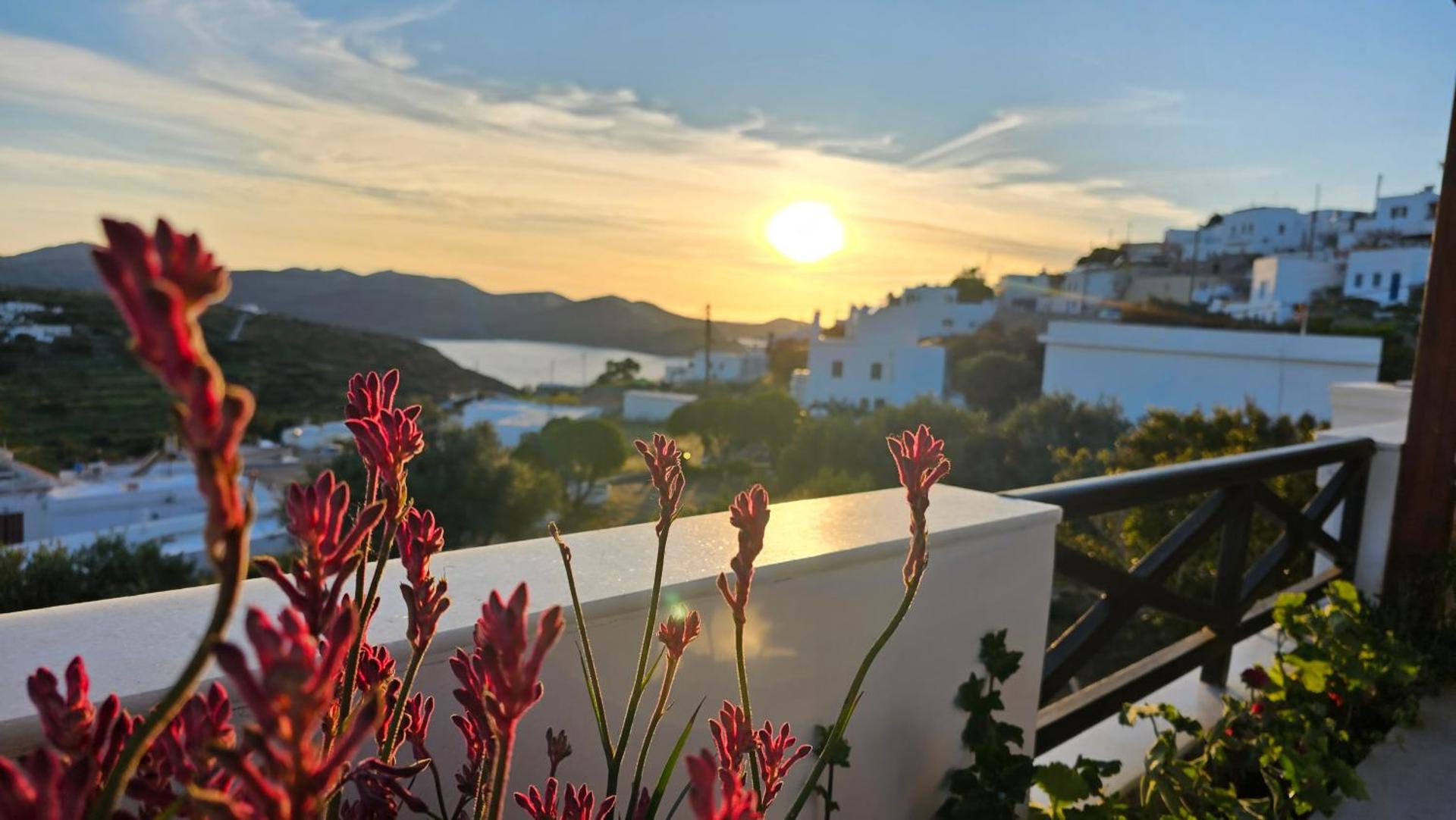 Geo Houses Milos - Photo 24
