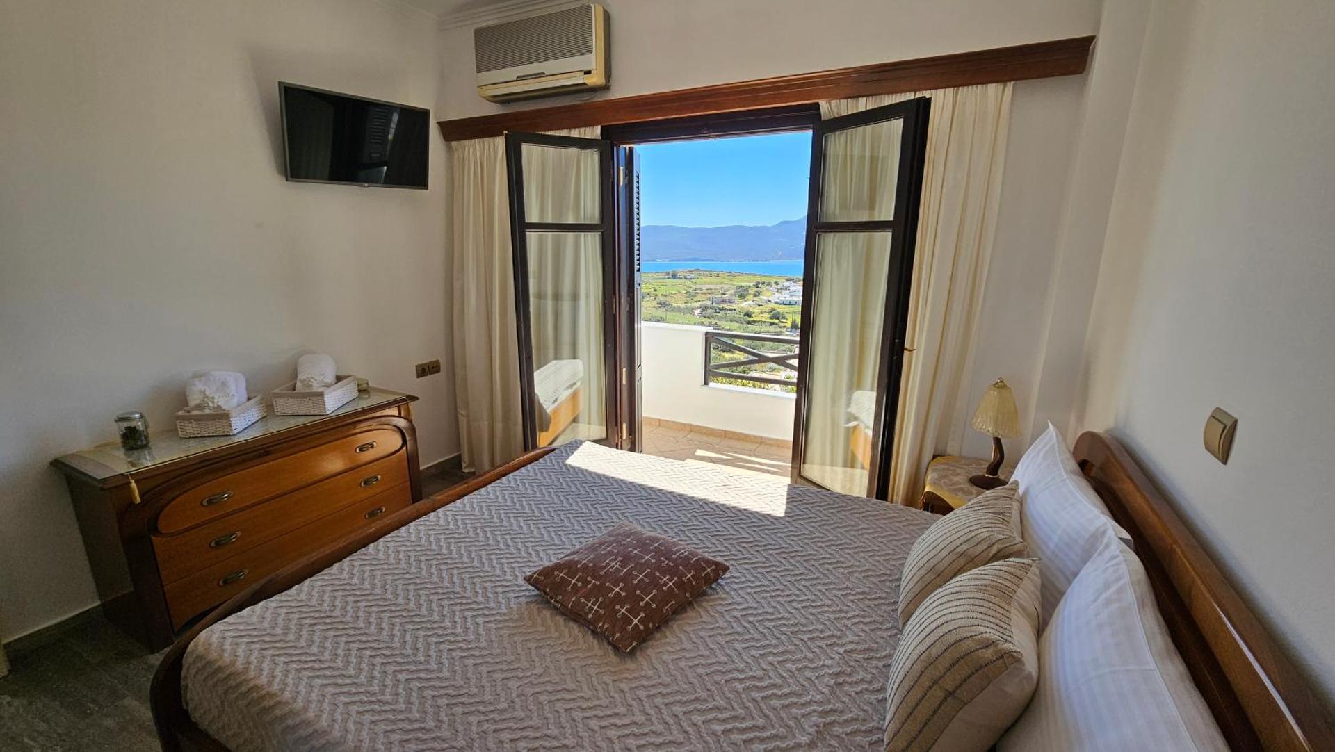 Geo Houses Milos - Photo 12