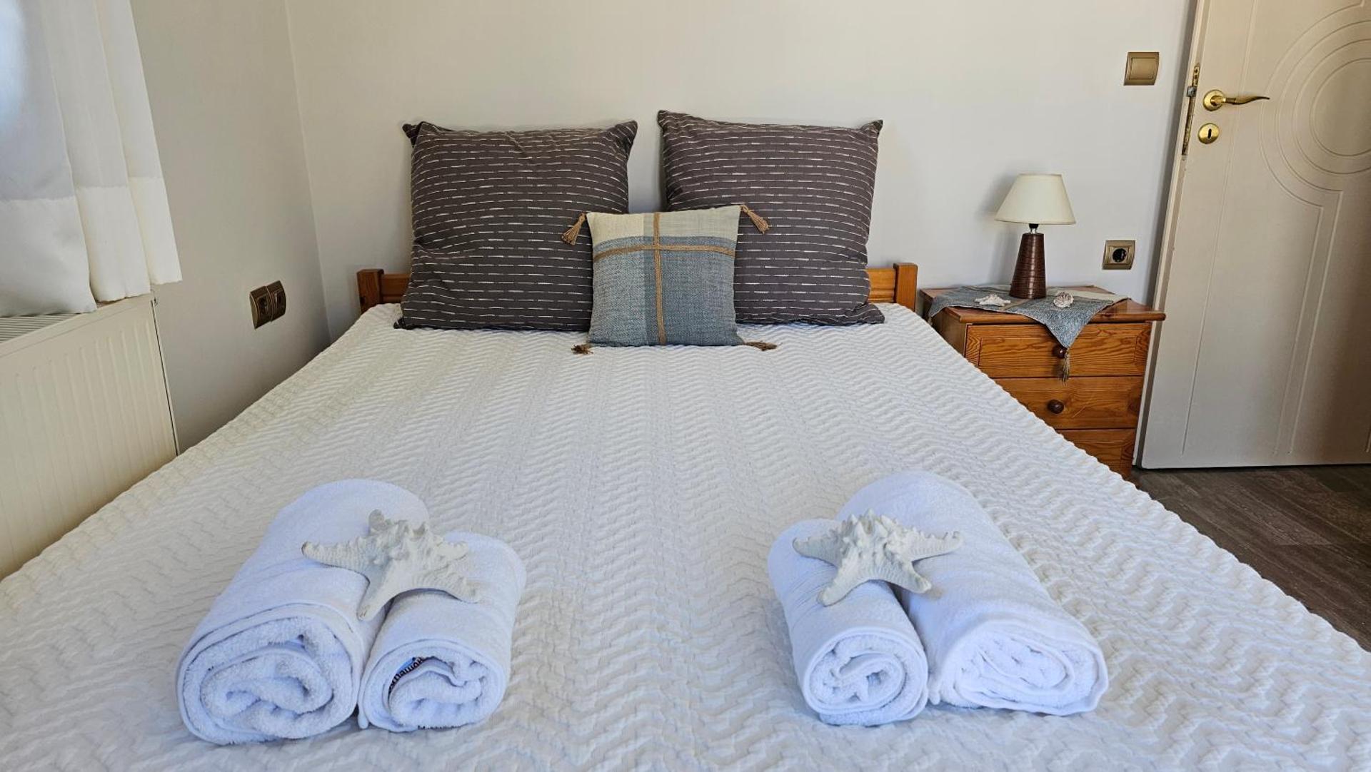 Geo Houses Milos - Photo 14