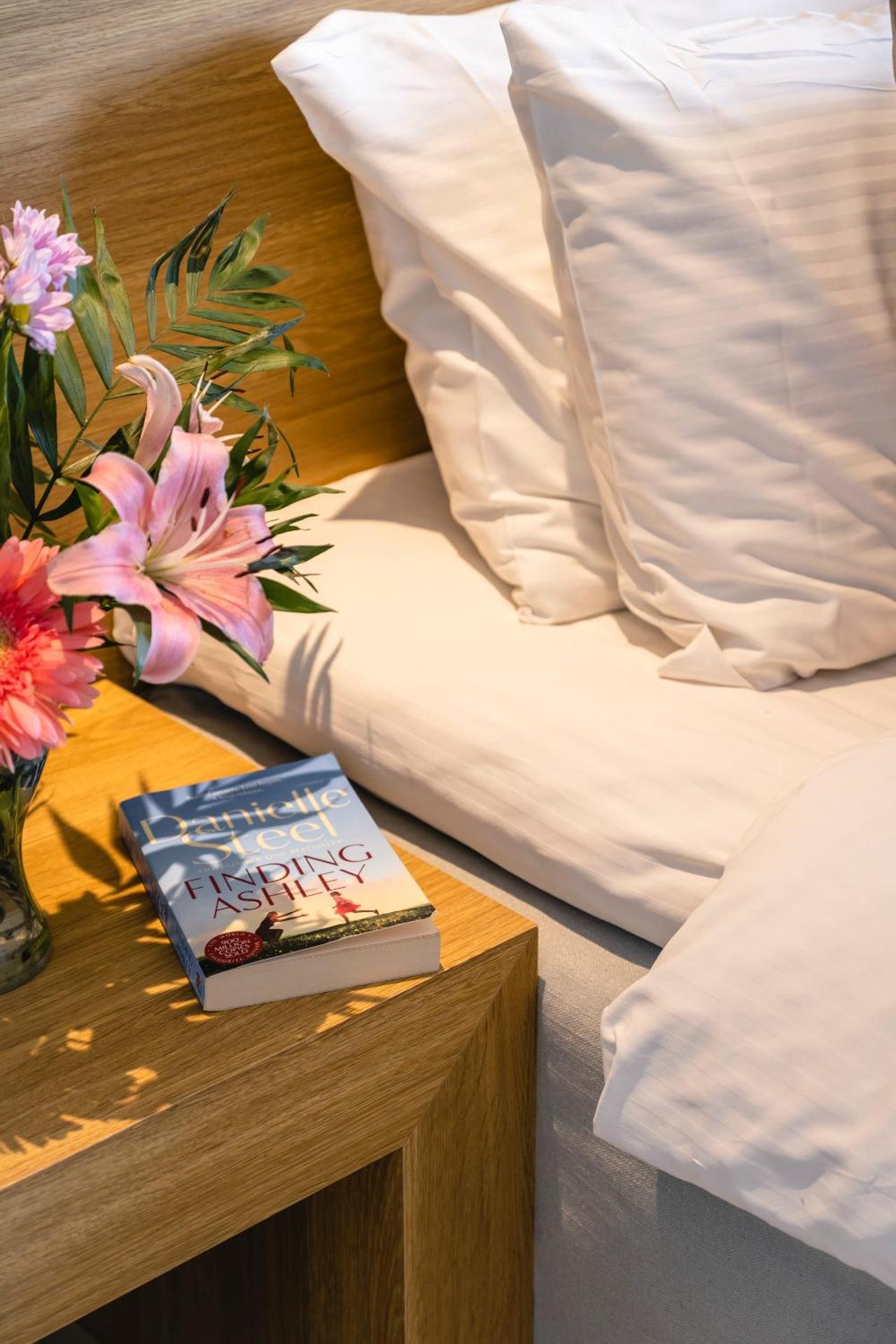 Superior Double or Twin Room with Sea View