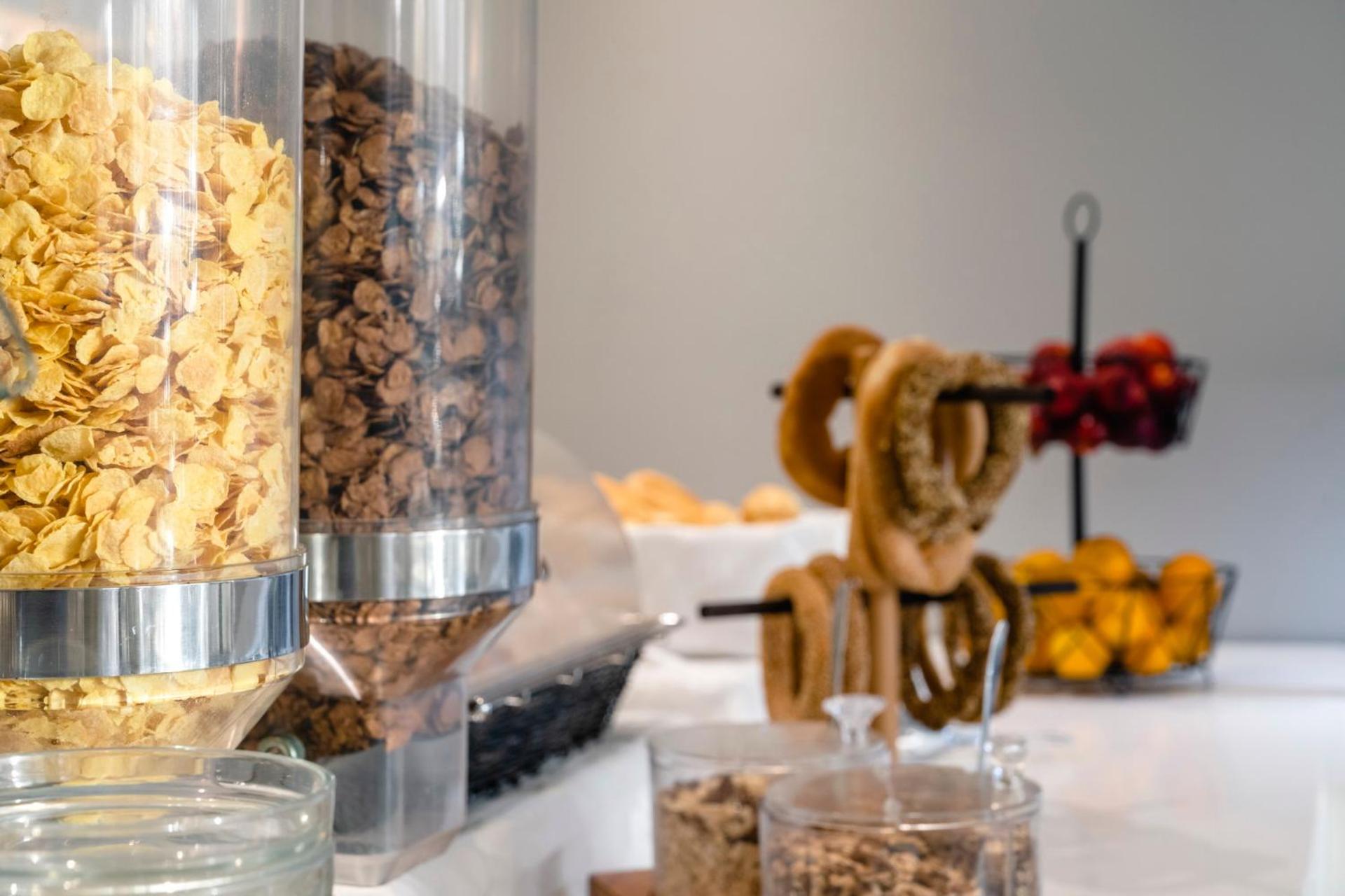 Hotel Lefkas - Photo 37