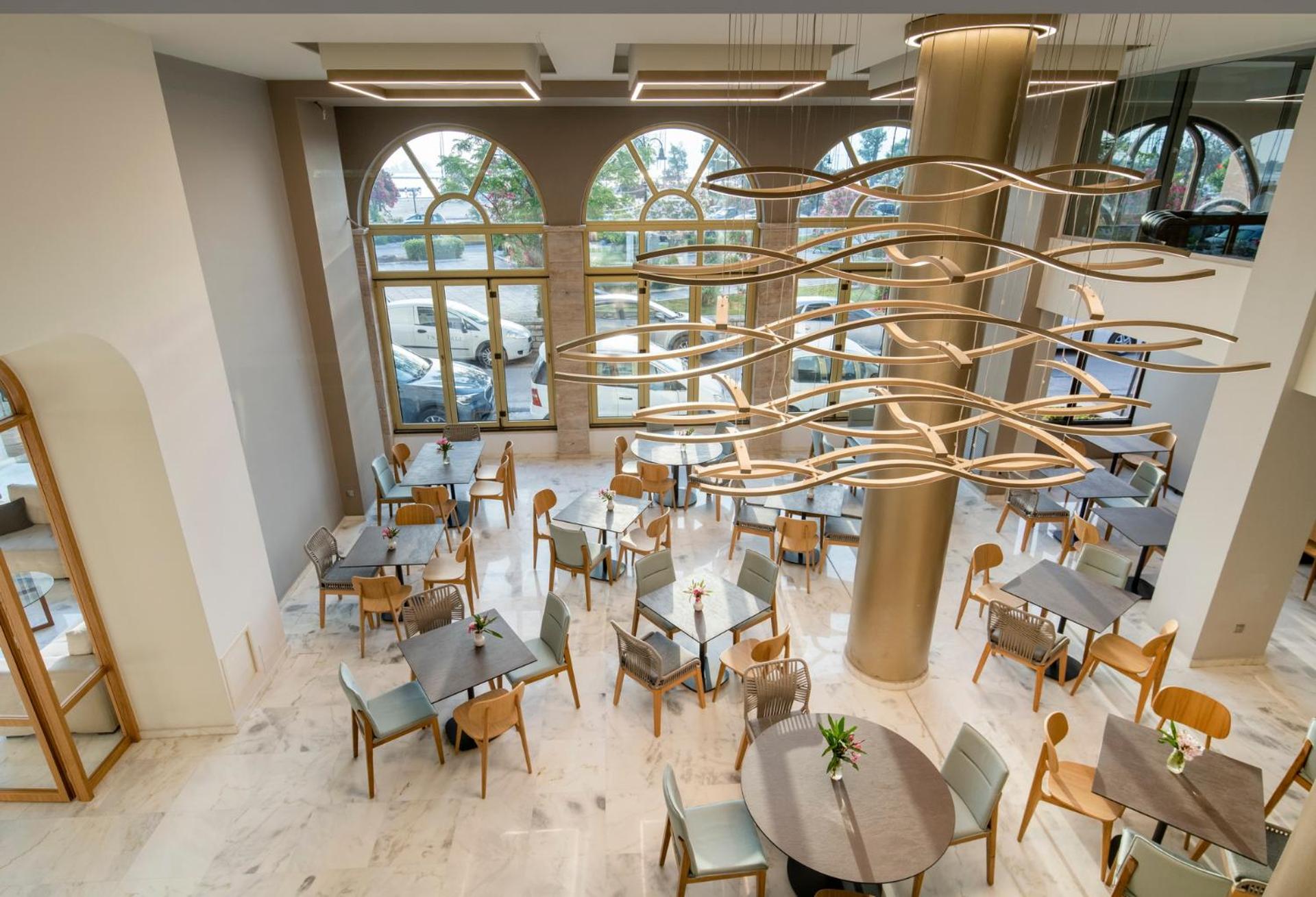 Hotel Lefkas - Photo 57