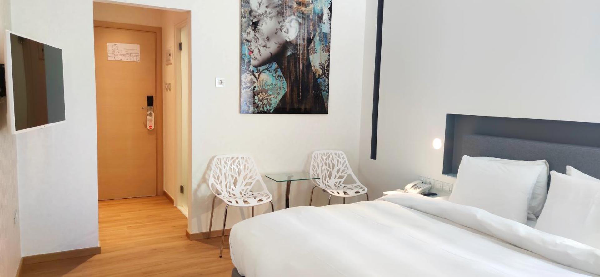 Mirada Hotel - Photo 37