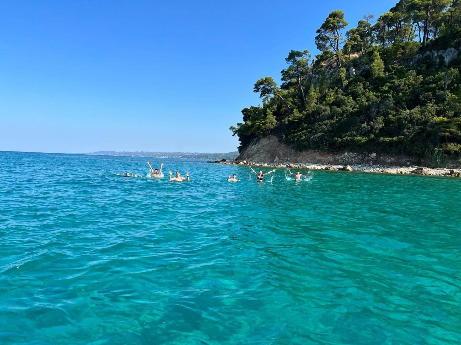 SUN RESIDENCE Exclusive Seaside Suites - Photo 47