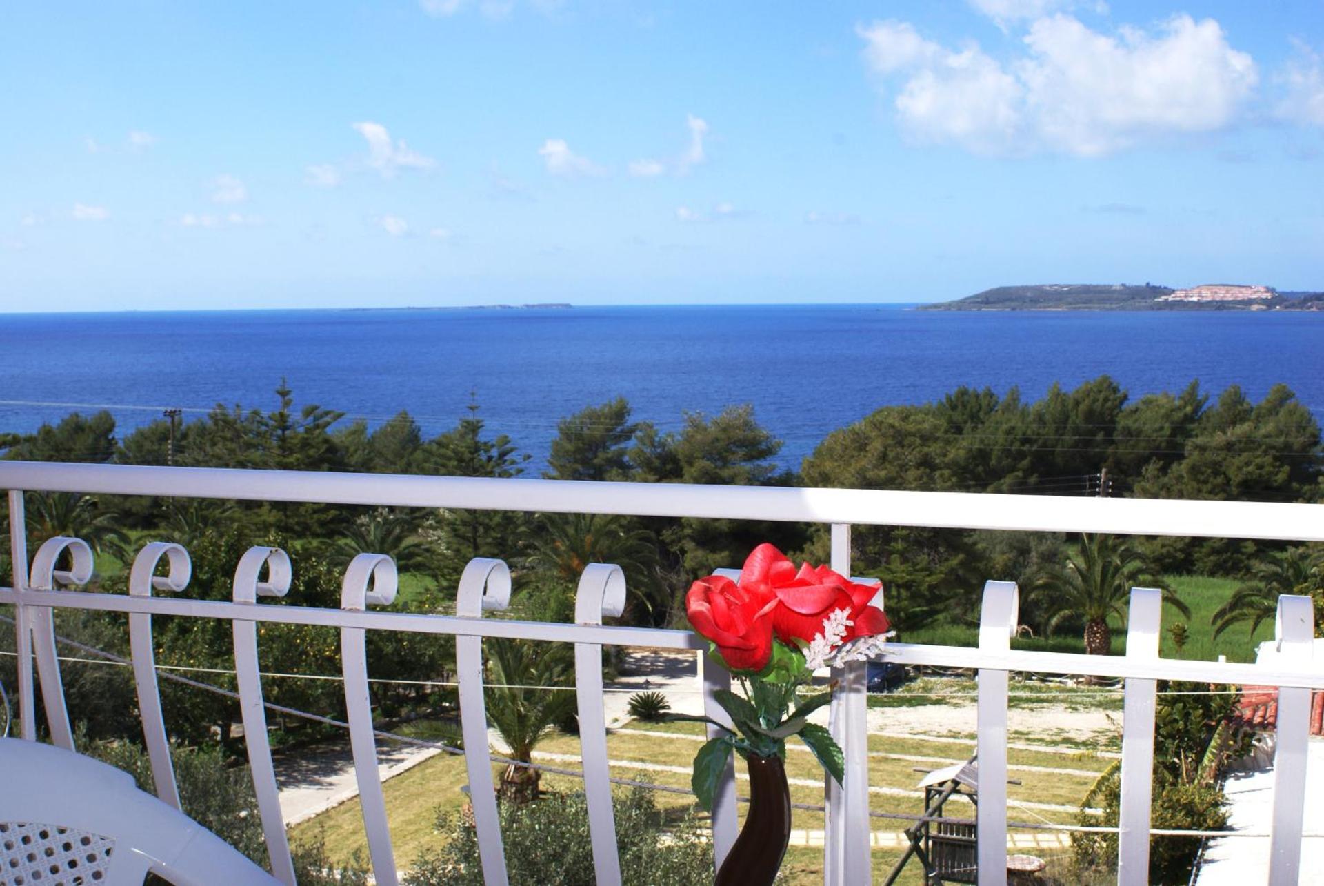 Oskars Studios & Apartments - Photo 30