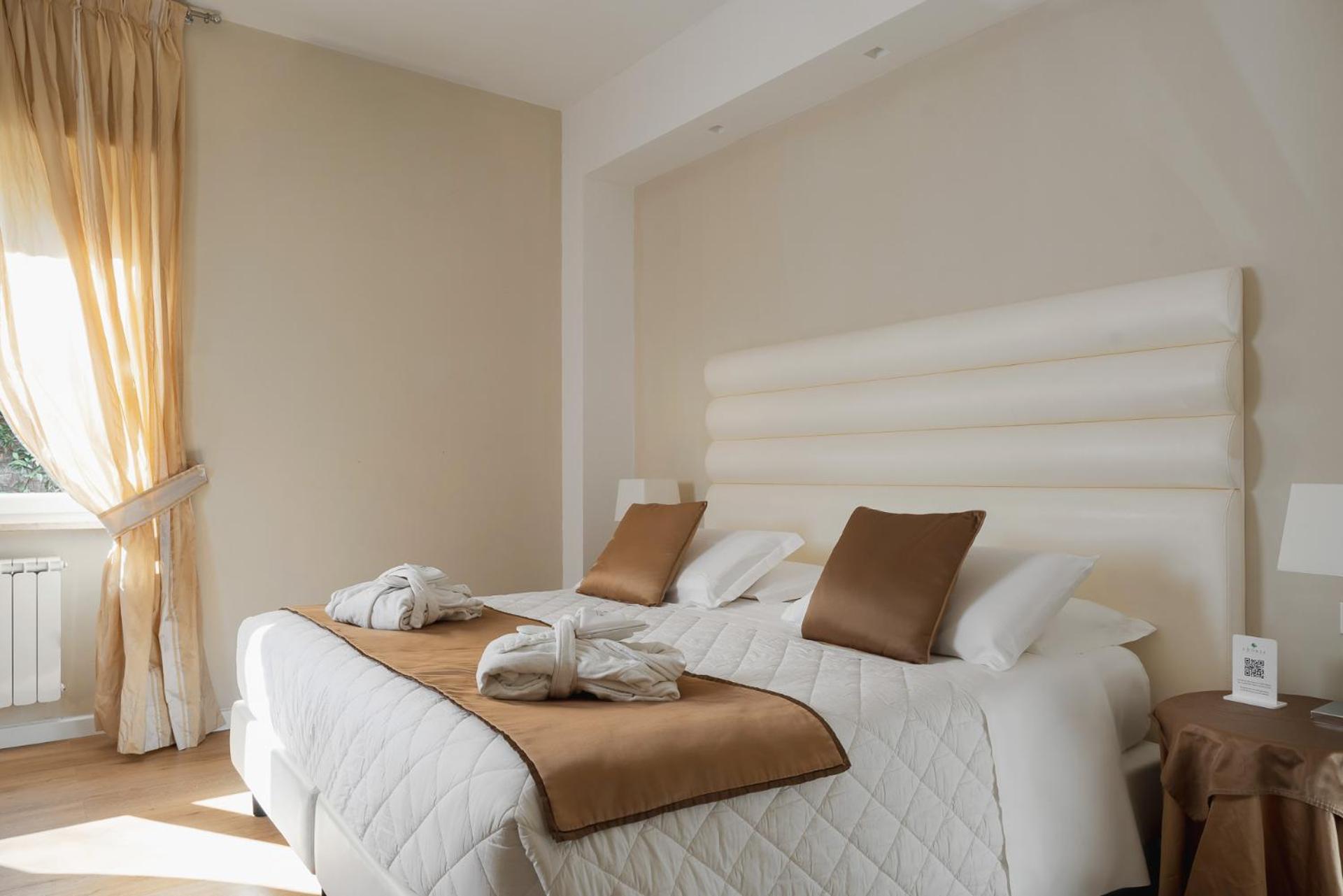 Europa Grand Hotel - Photo 54