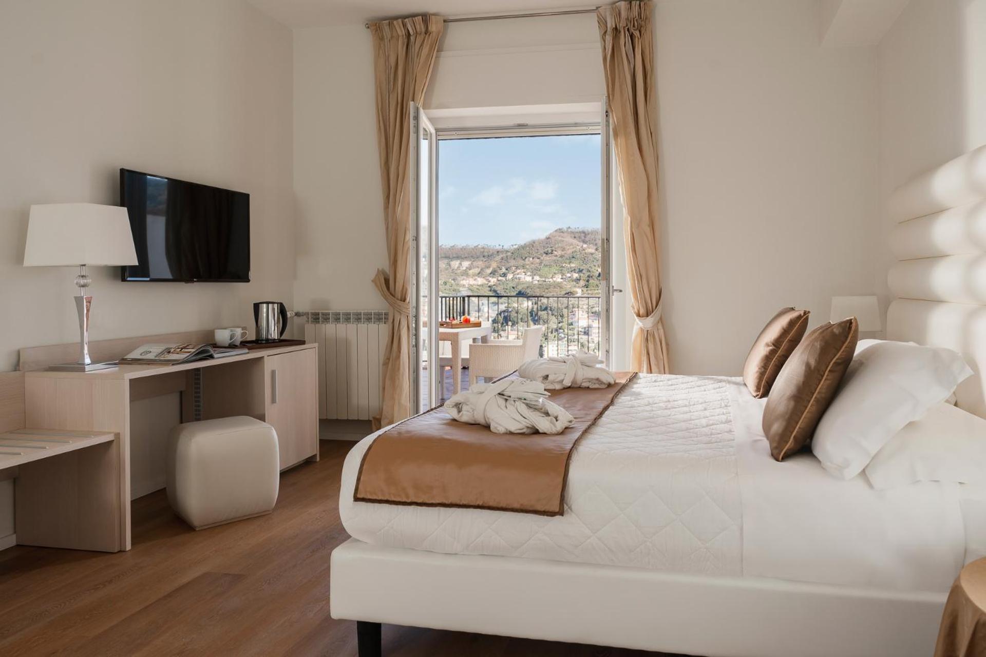 Europa Grand Hotel - Photo 69