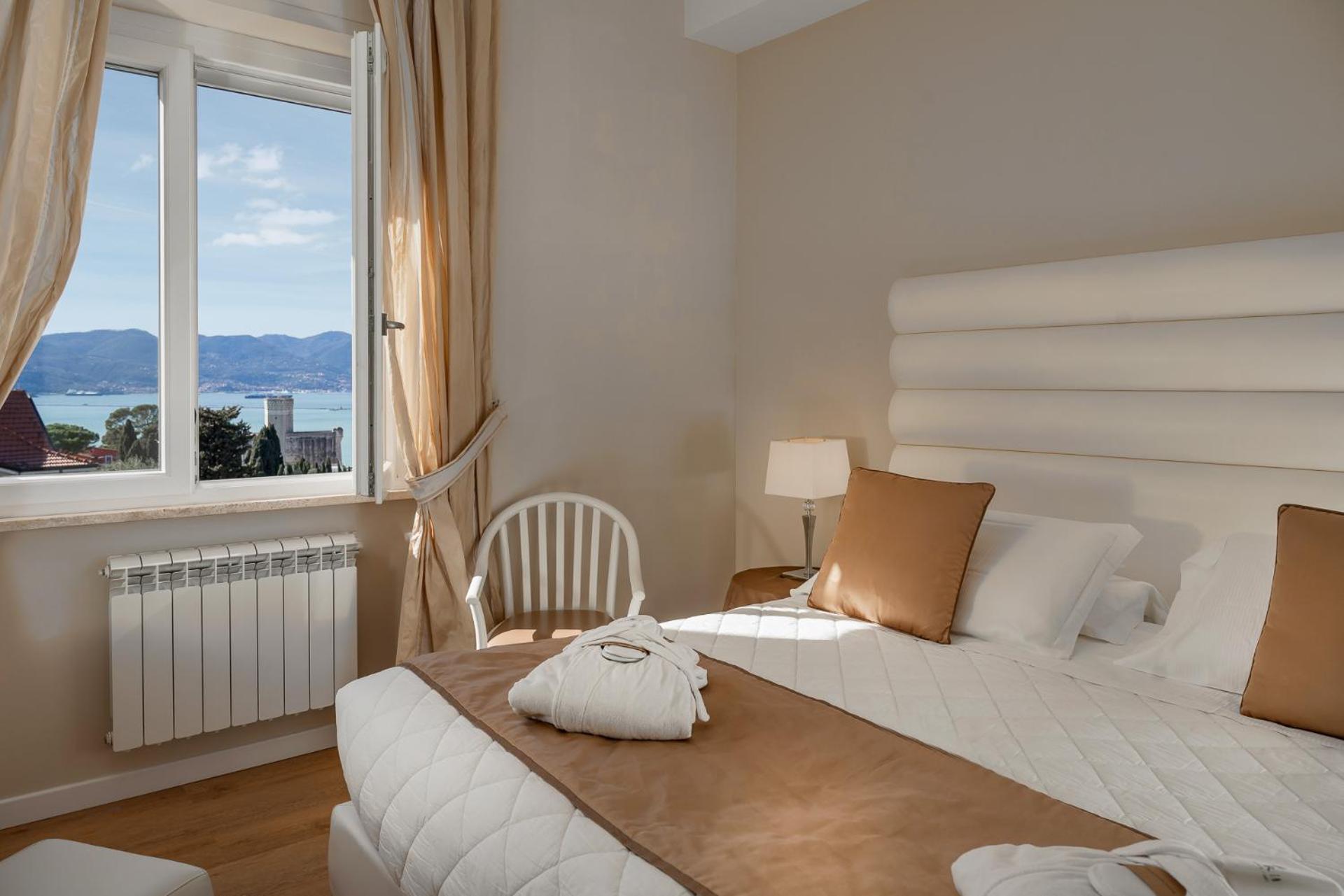 Europa Grand Hotel - Photo 63