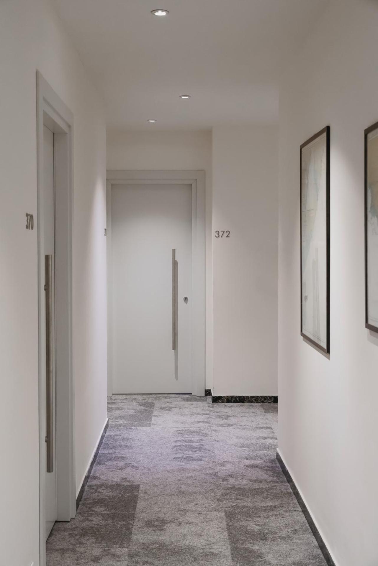 Europa Grand Hotel - Photo 20