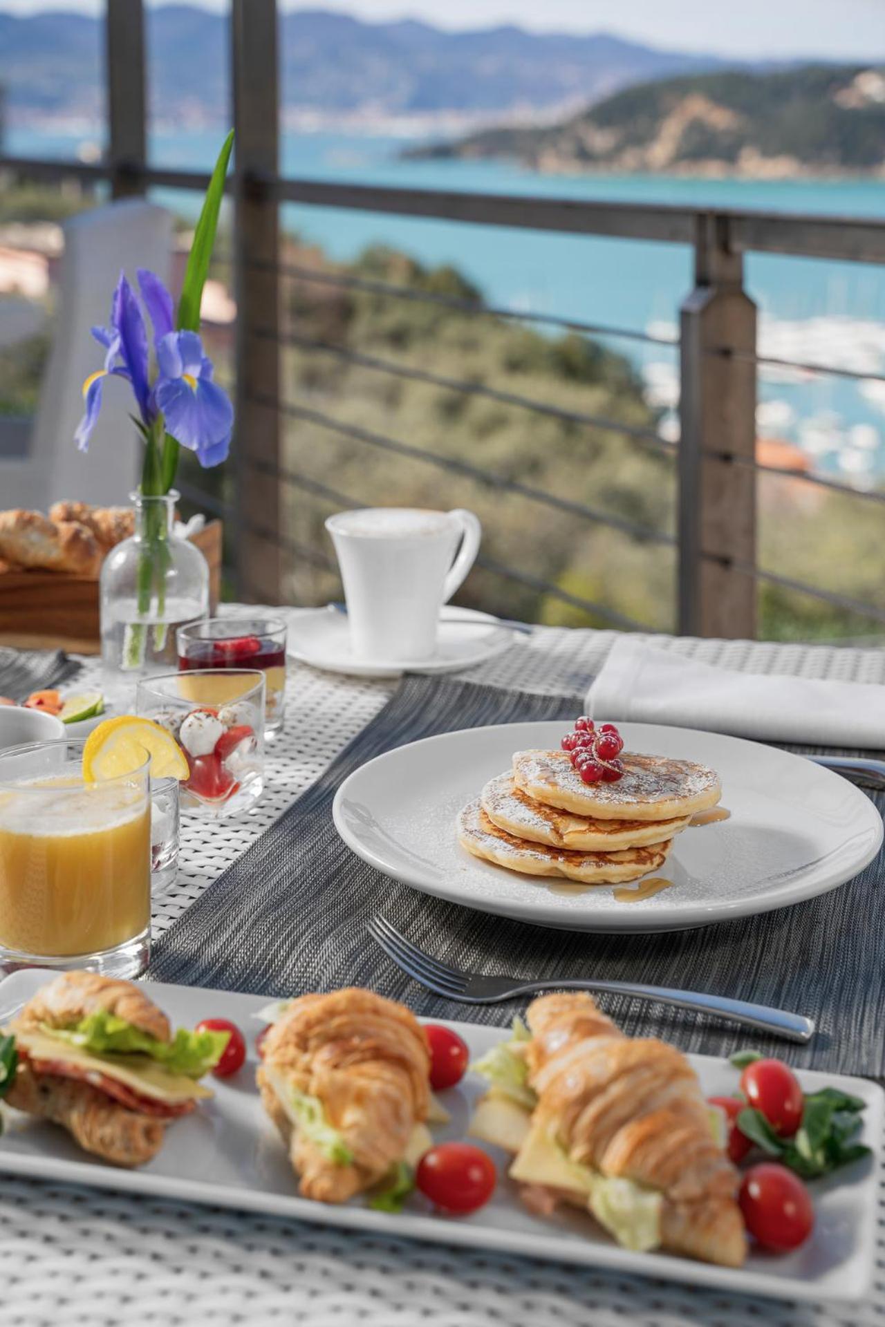 Europa Grand Hotel - Photo 4