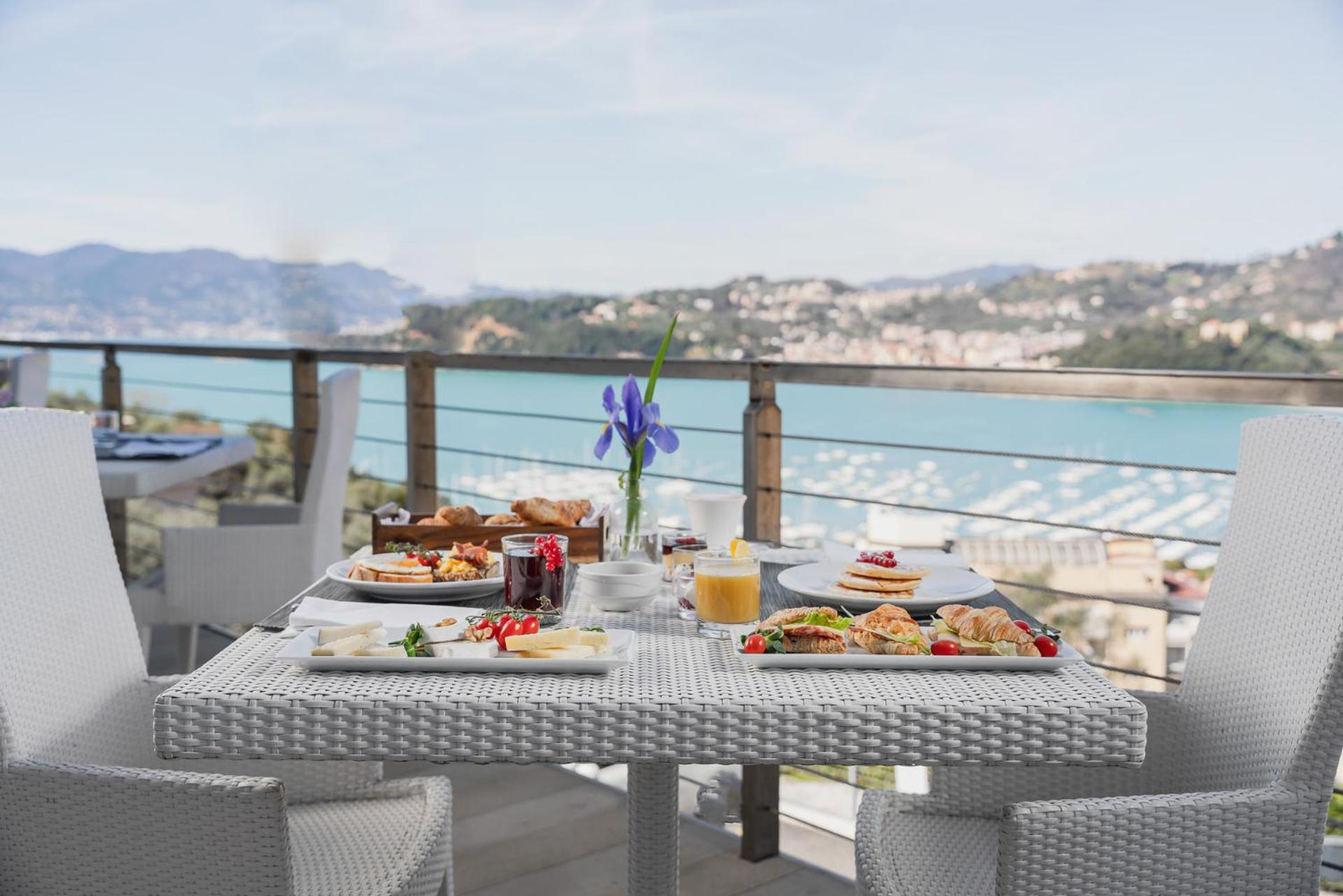 Europa Grand Hotel - Photo 2