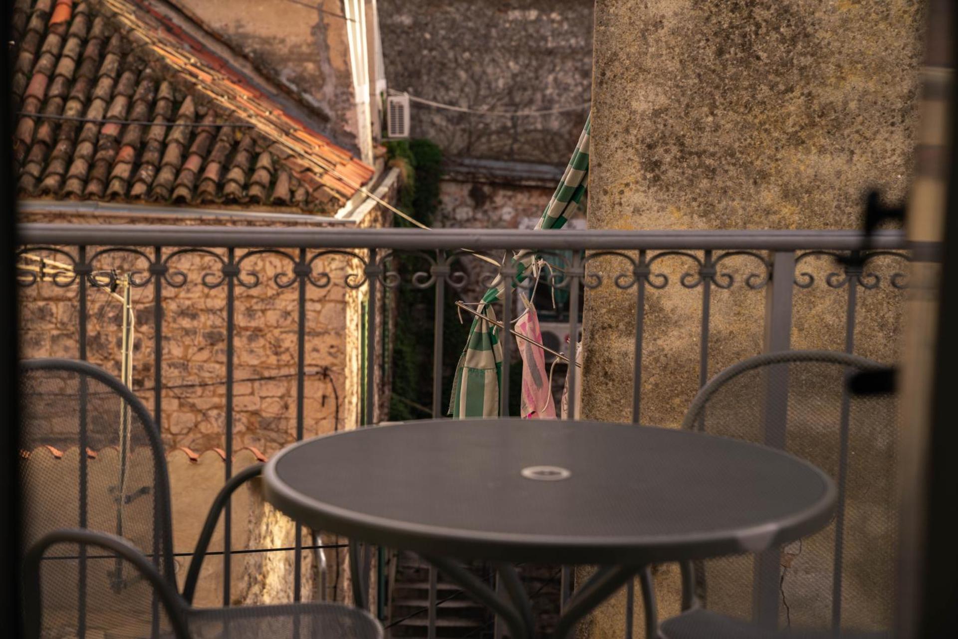 Slavija Culture Heritage Hotel - Photo 114