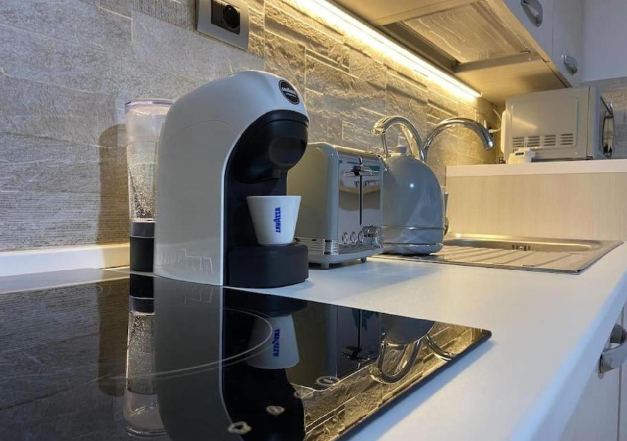 [Loft Comodo ed Elegante] • Wi-Fi e Colazione - Photo 34