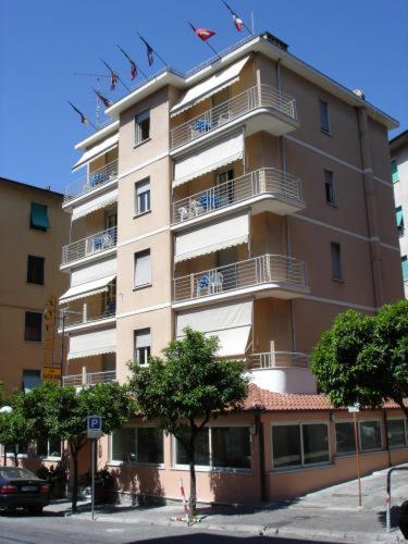 Hotel Del Golfo - Photo 33
