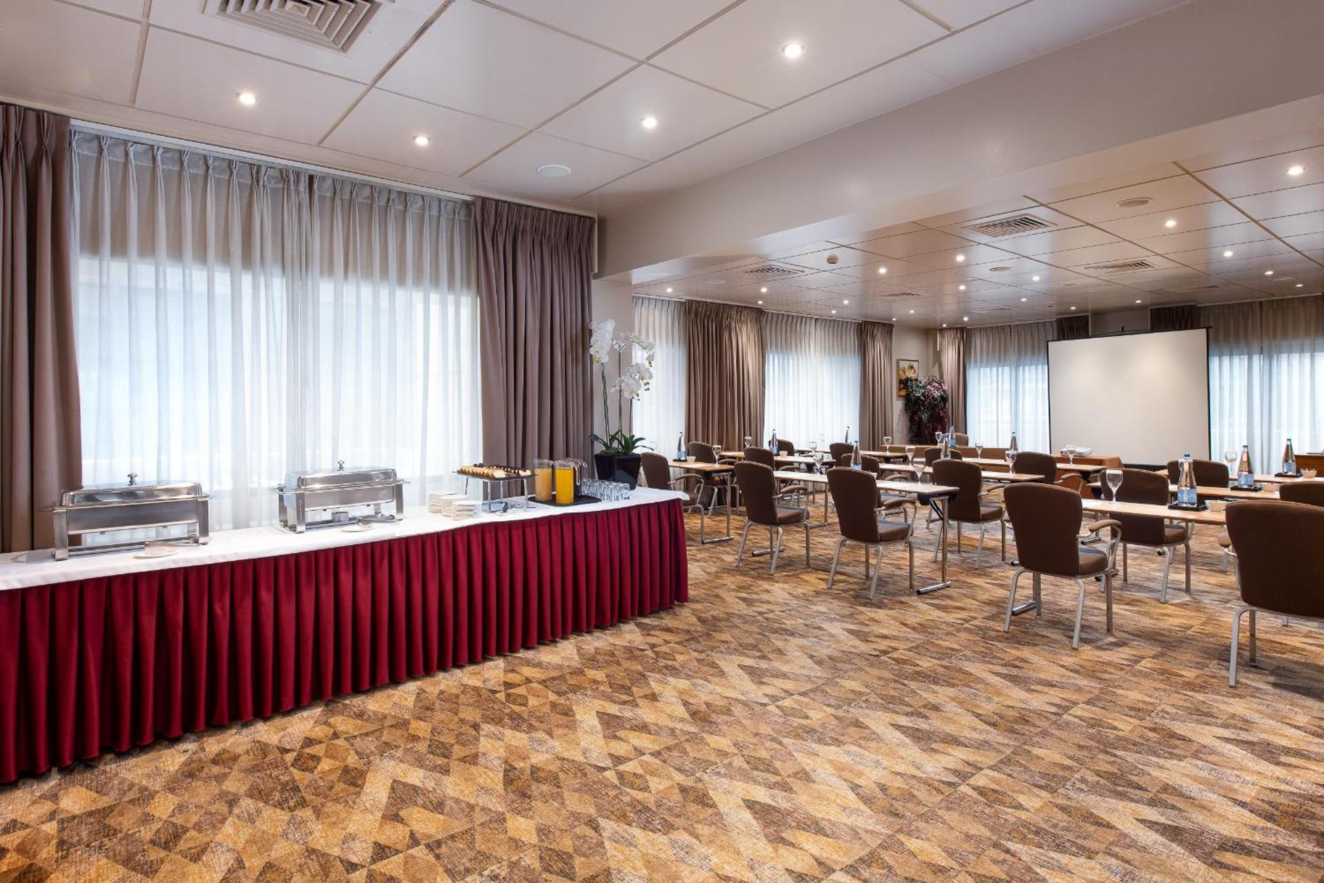 Crowne Plaza Athens City Centre by IHG - Photo 195