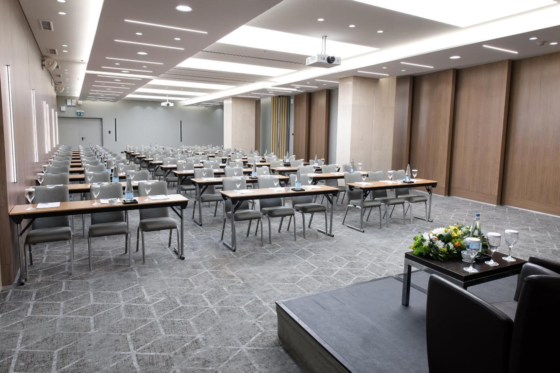 Crowne Plaza Athens City Centre by IHG - Photo 99