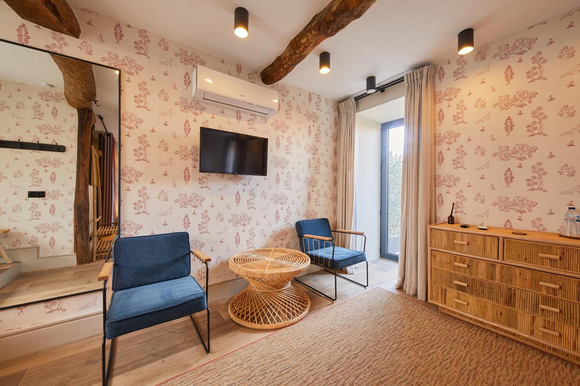 THE PINTA Boutique - Photo 24