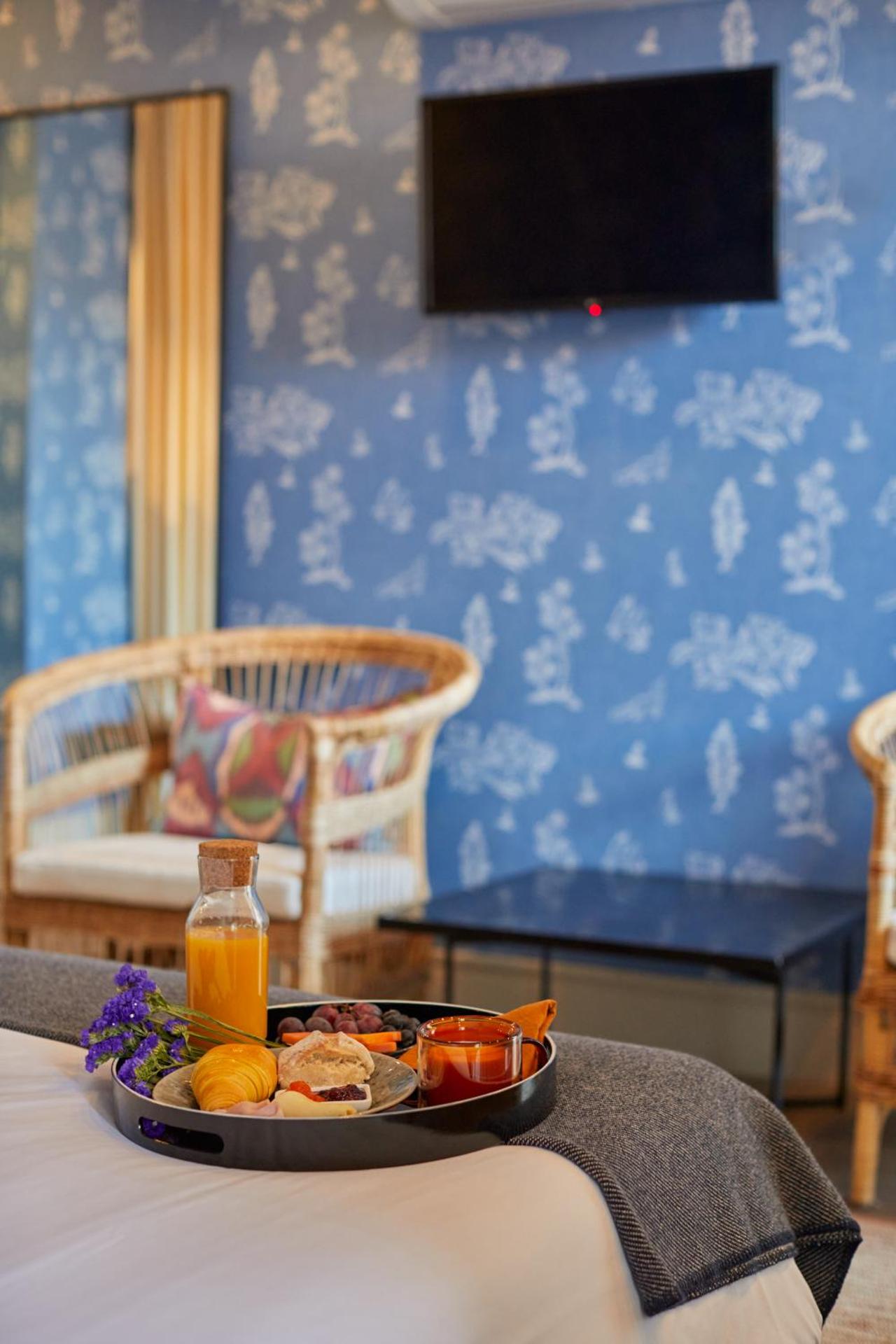 THE PINTA Boutique - Photo 35