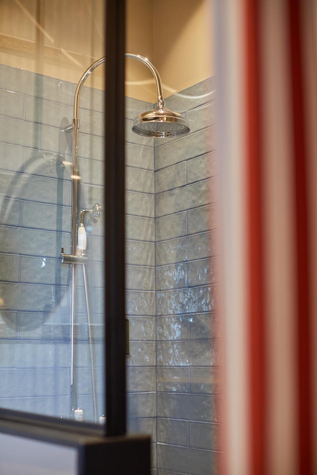 THE PINTA Boutique - Photo 75