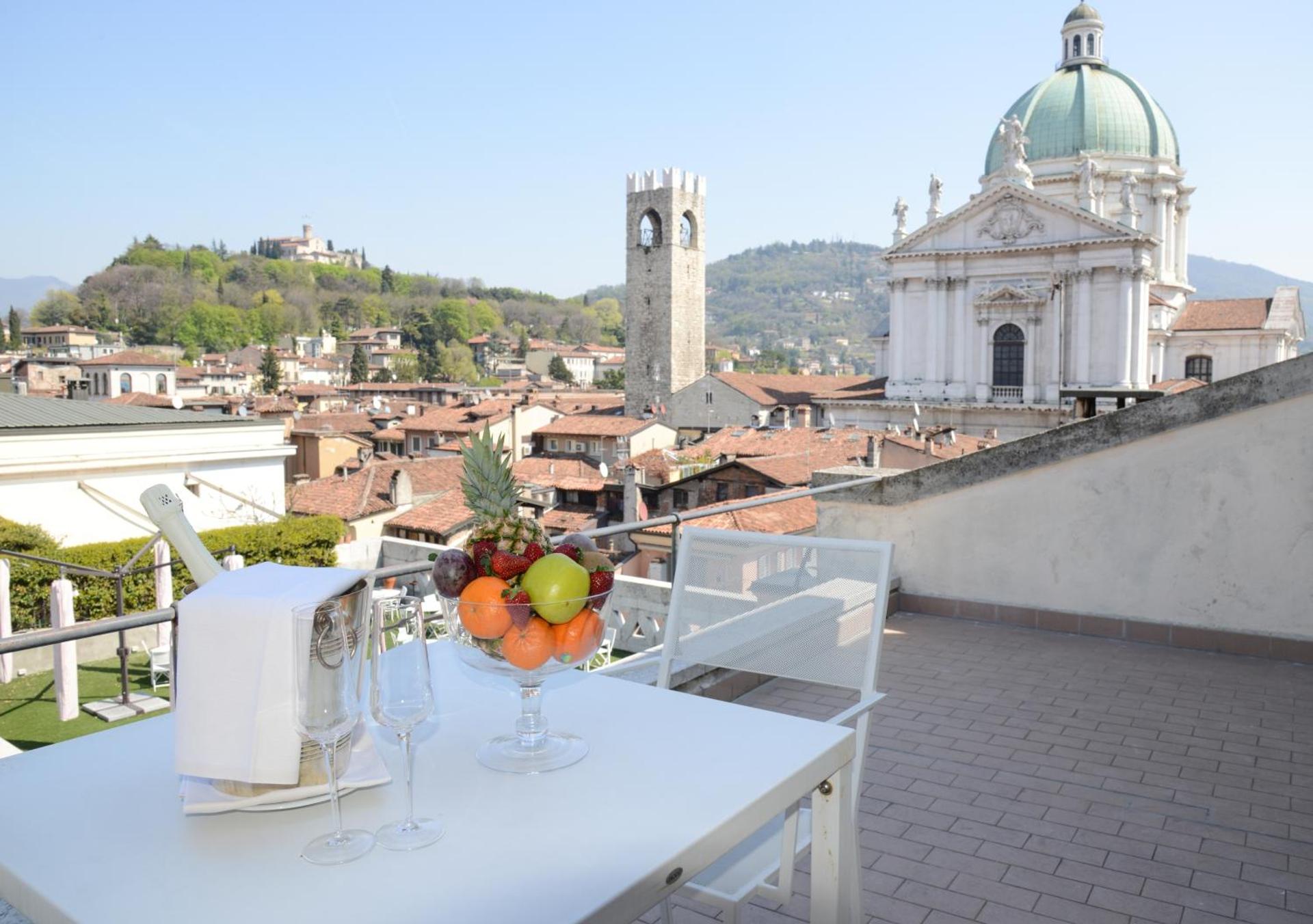 Hotel Vittoria - Photo 62