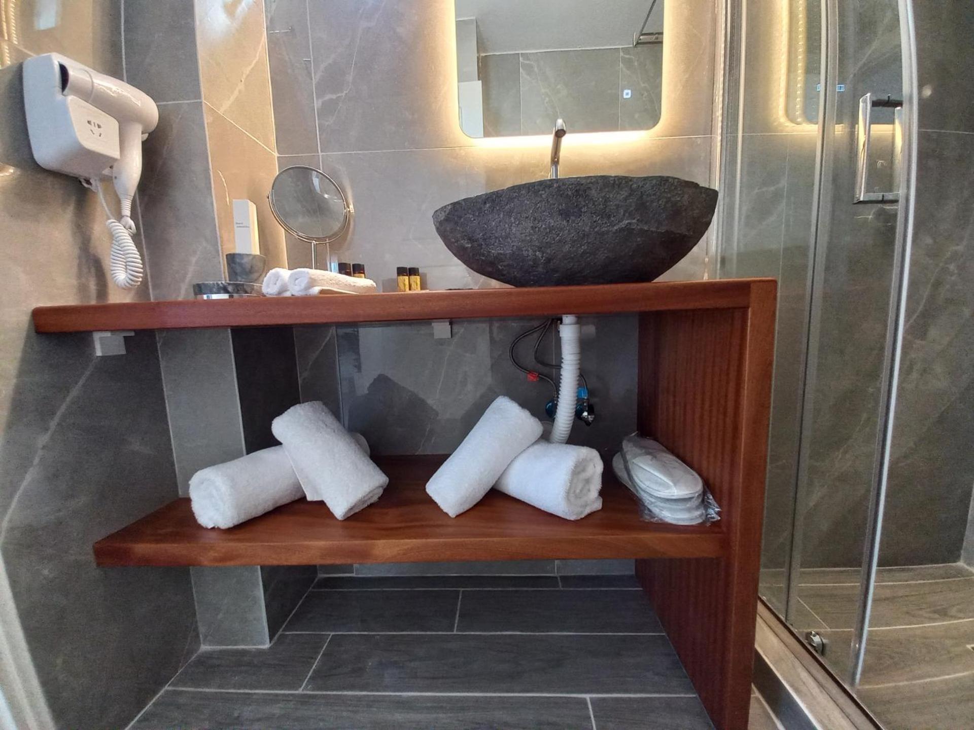 En Plo Boutique Suites - Photo 66